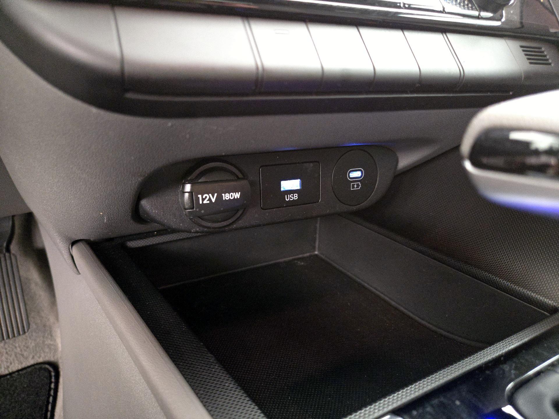 Thumbnail: 2024 Hyundai Elantra - 19