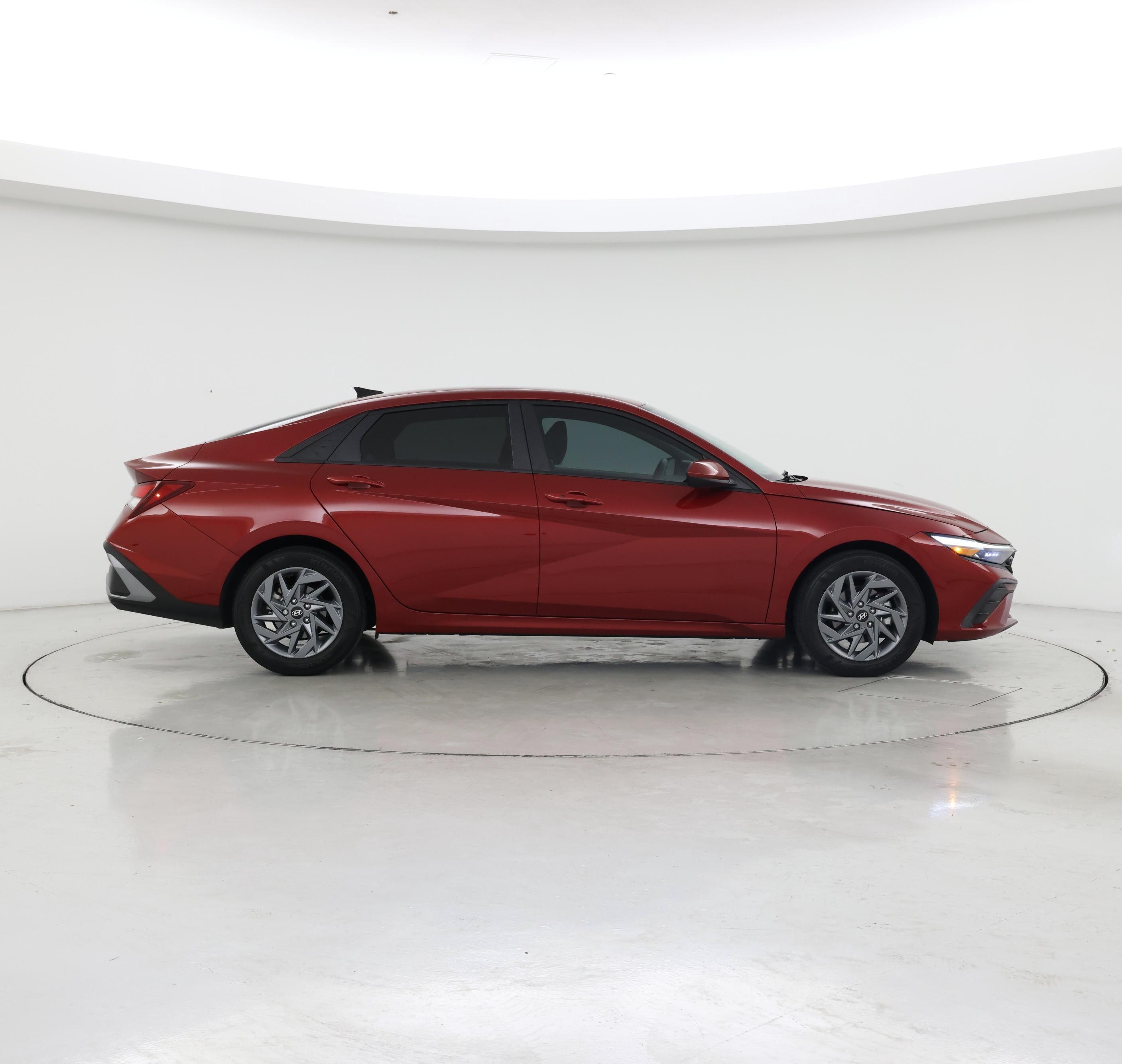 Thumbnail: 2024 Hyundai Elantra - 7