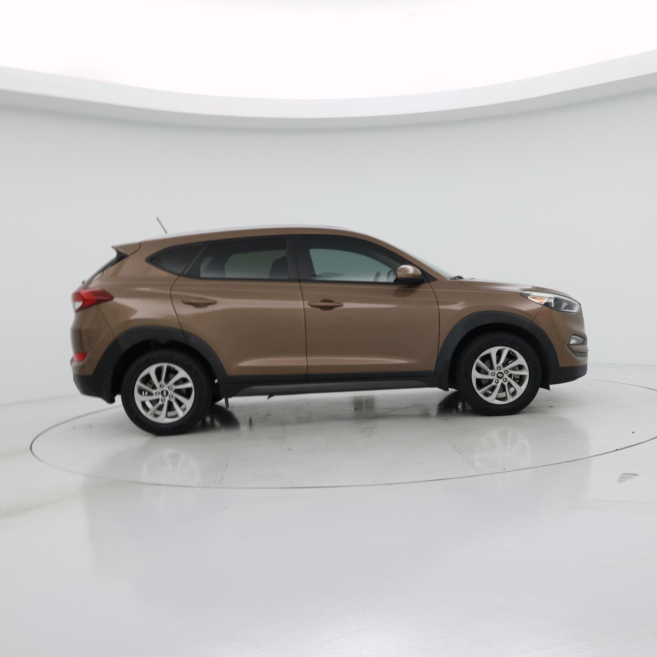 Thumbnail: 2016 Hyundai Tucson - 7