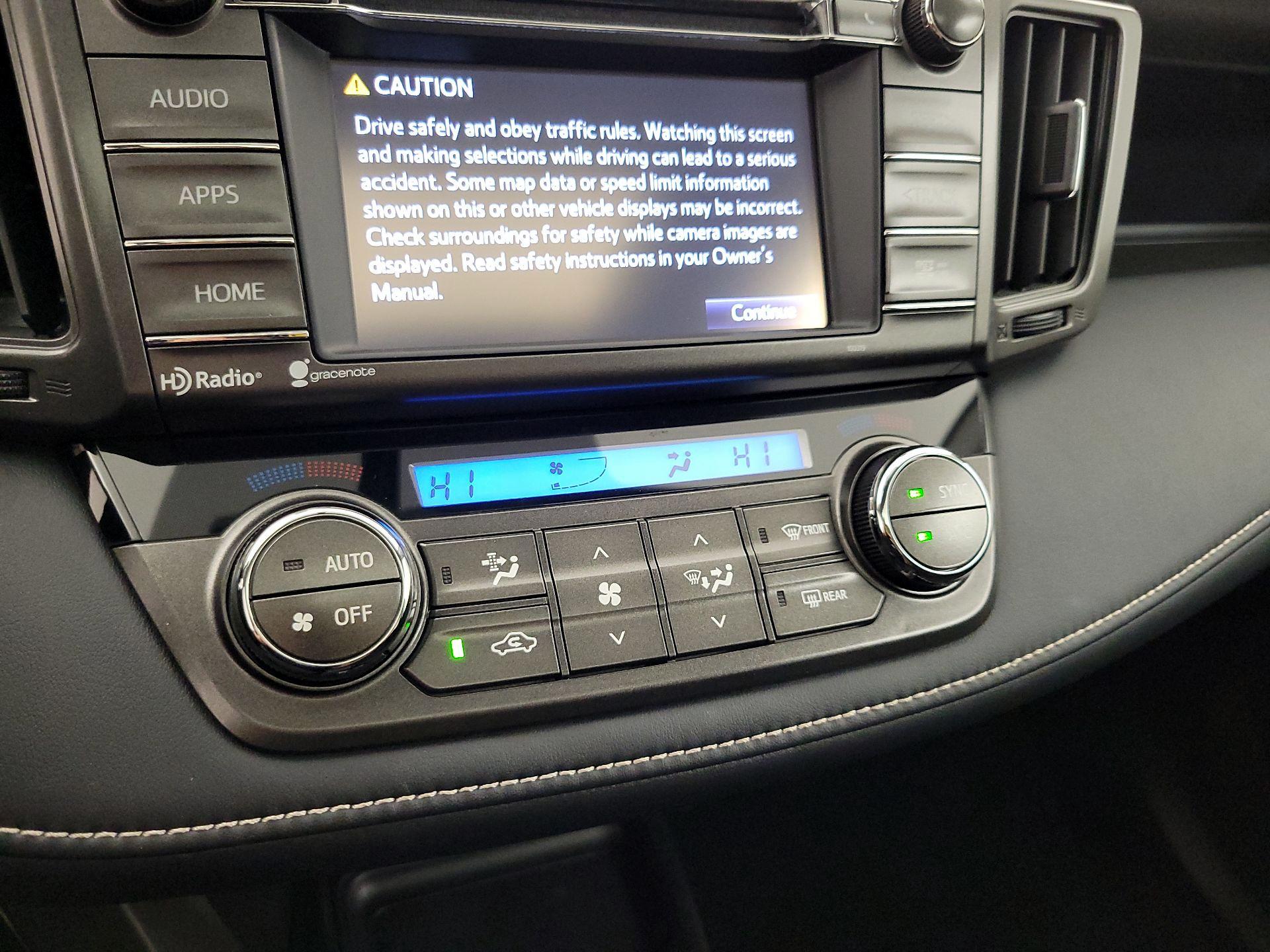 Thumbnail: 2015 Toyota RAV4 - 16