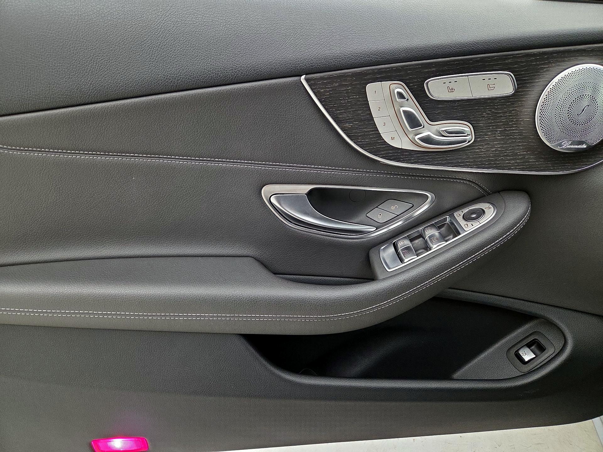 Thumbnail: 2019 Mercedes-Benz C-Class - 12