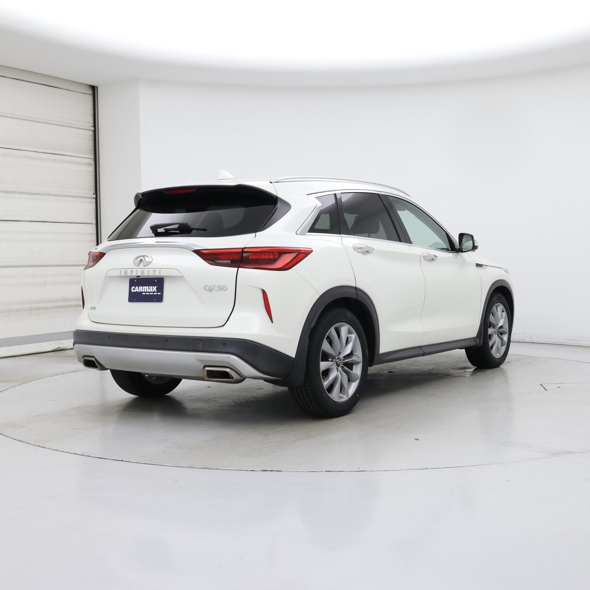 Thumbnail: 2021 INFINITI QX50 - 8