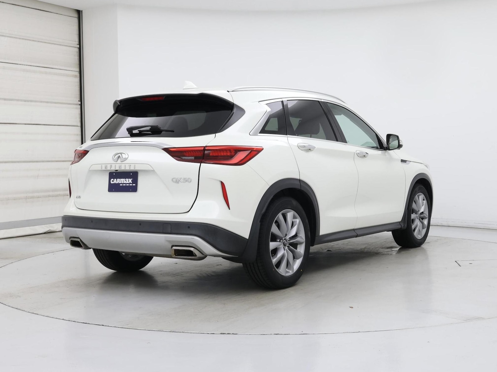 2021 INFINITI QX50 Essential - Photo 9