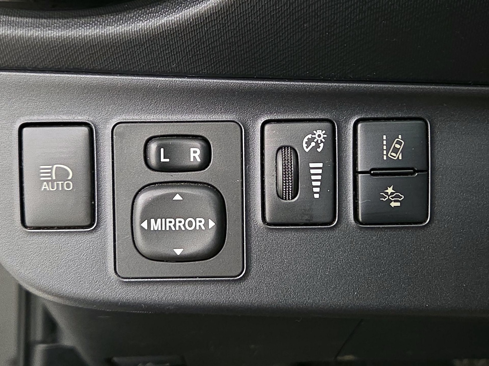 2017 Toyota Prius c Four - Photo 14