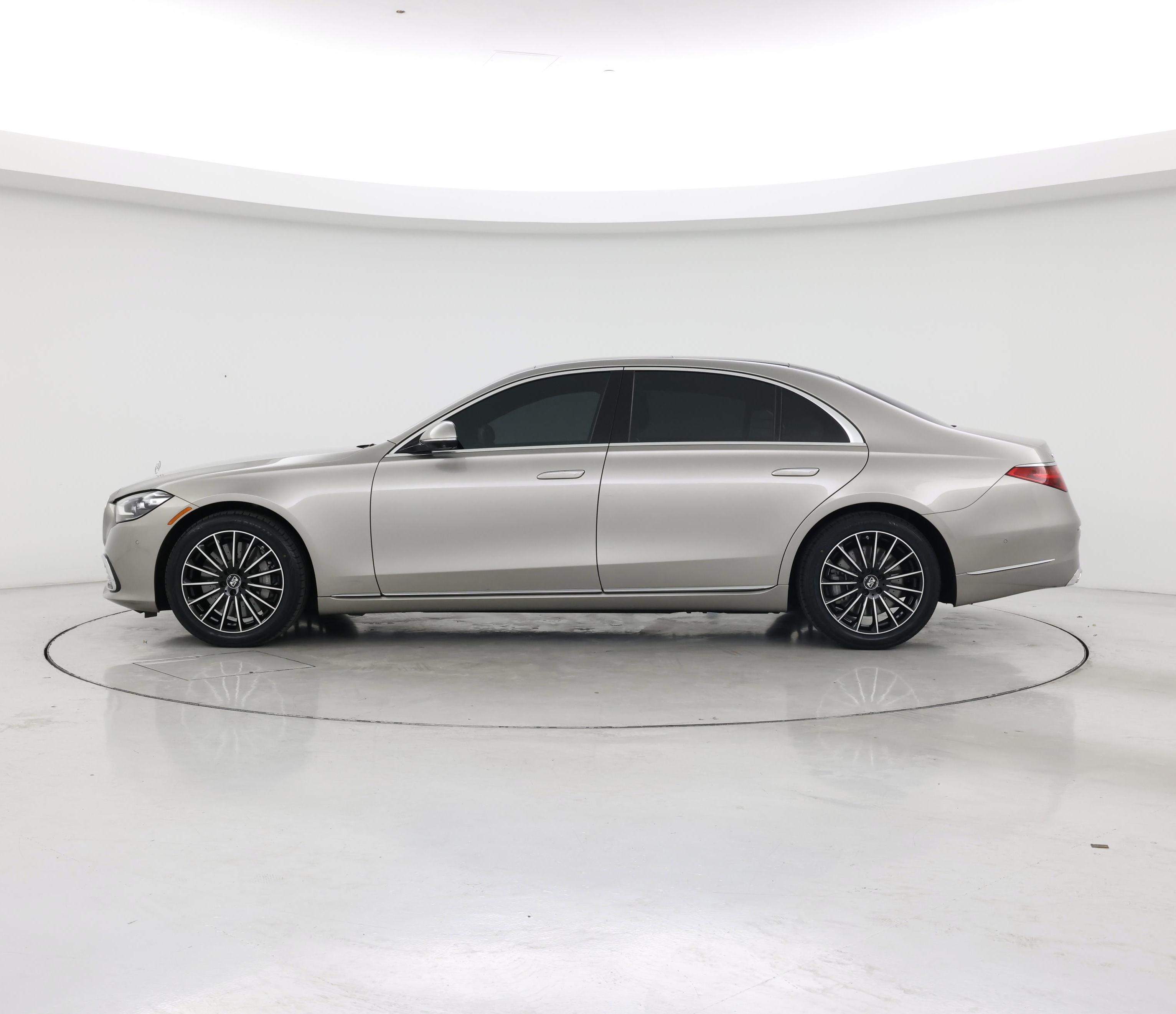 Thumbnail: 2023 Mercedes-Benz S-Class - 3