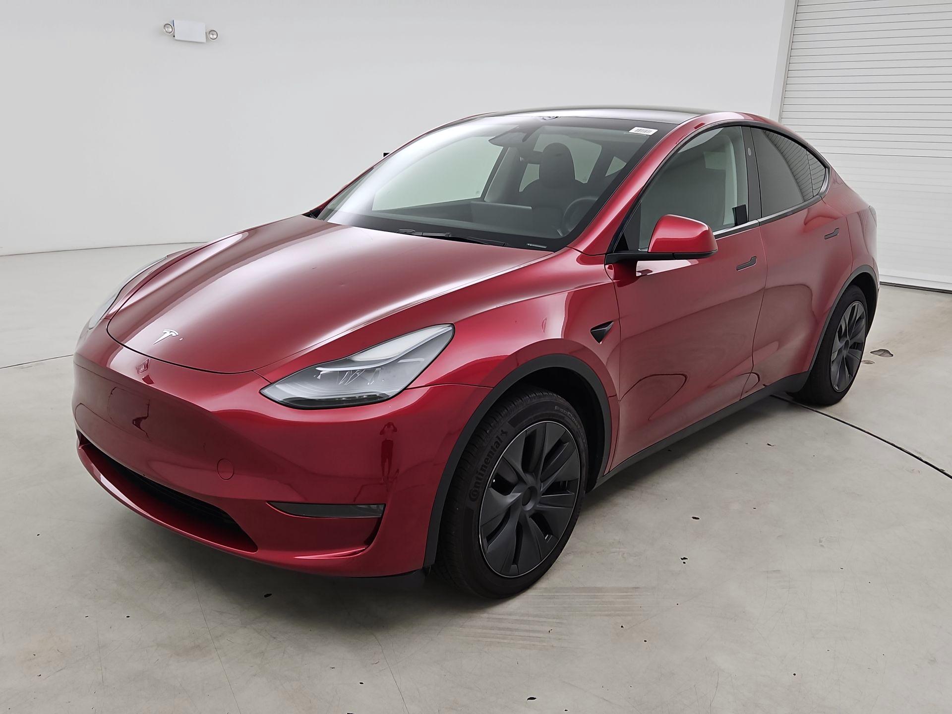 Thumbnail: 2024 Tesla Model Y - 3