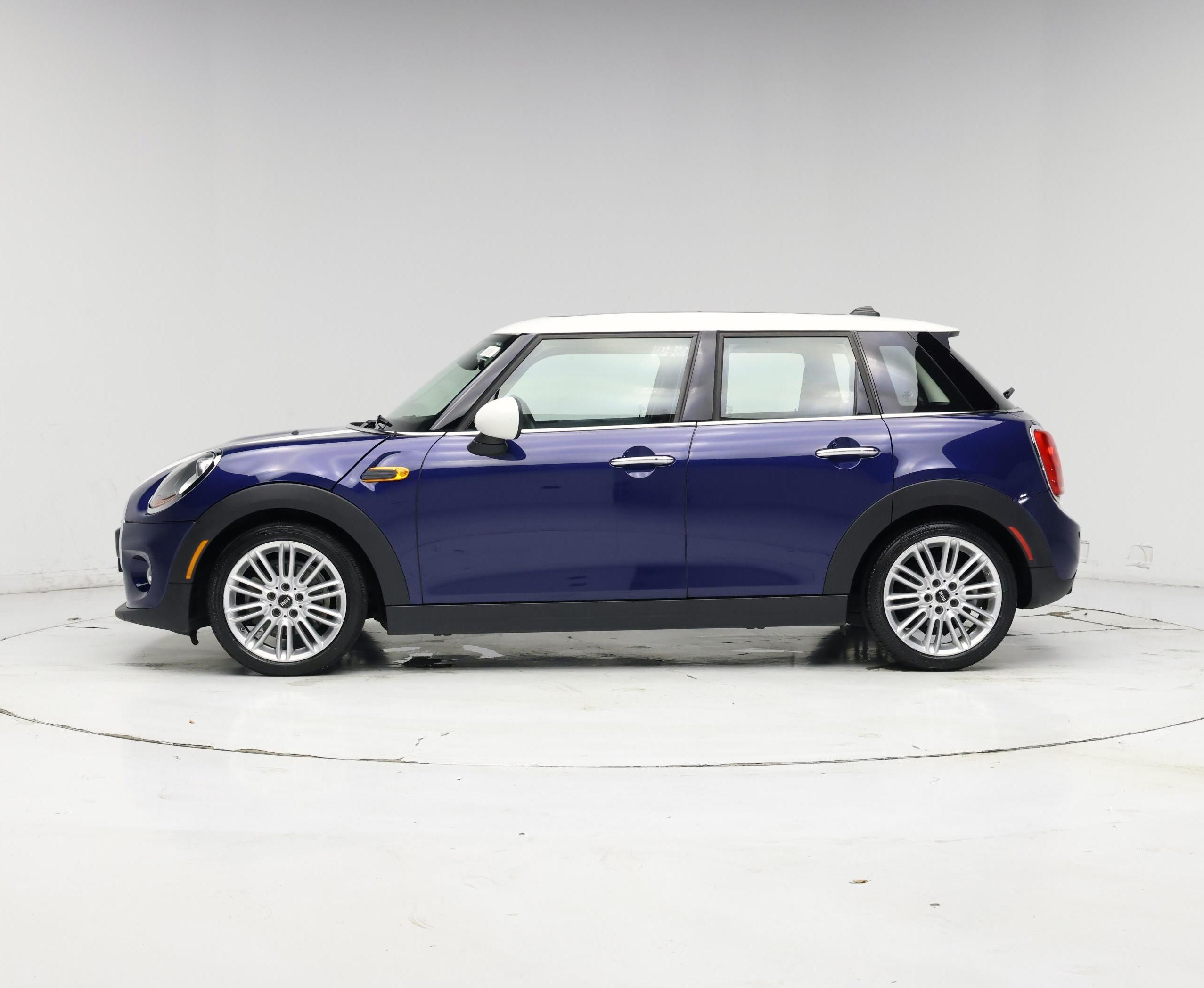 Thumbnail: 2015 MINI Cooper Hardtop - 3