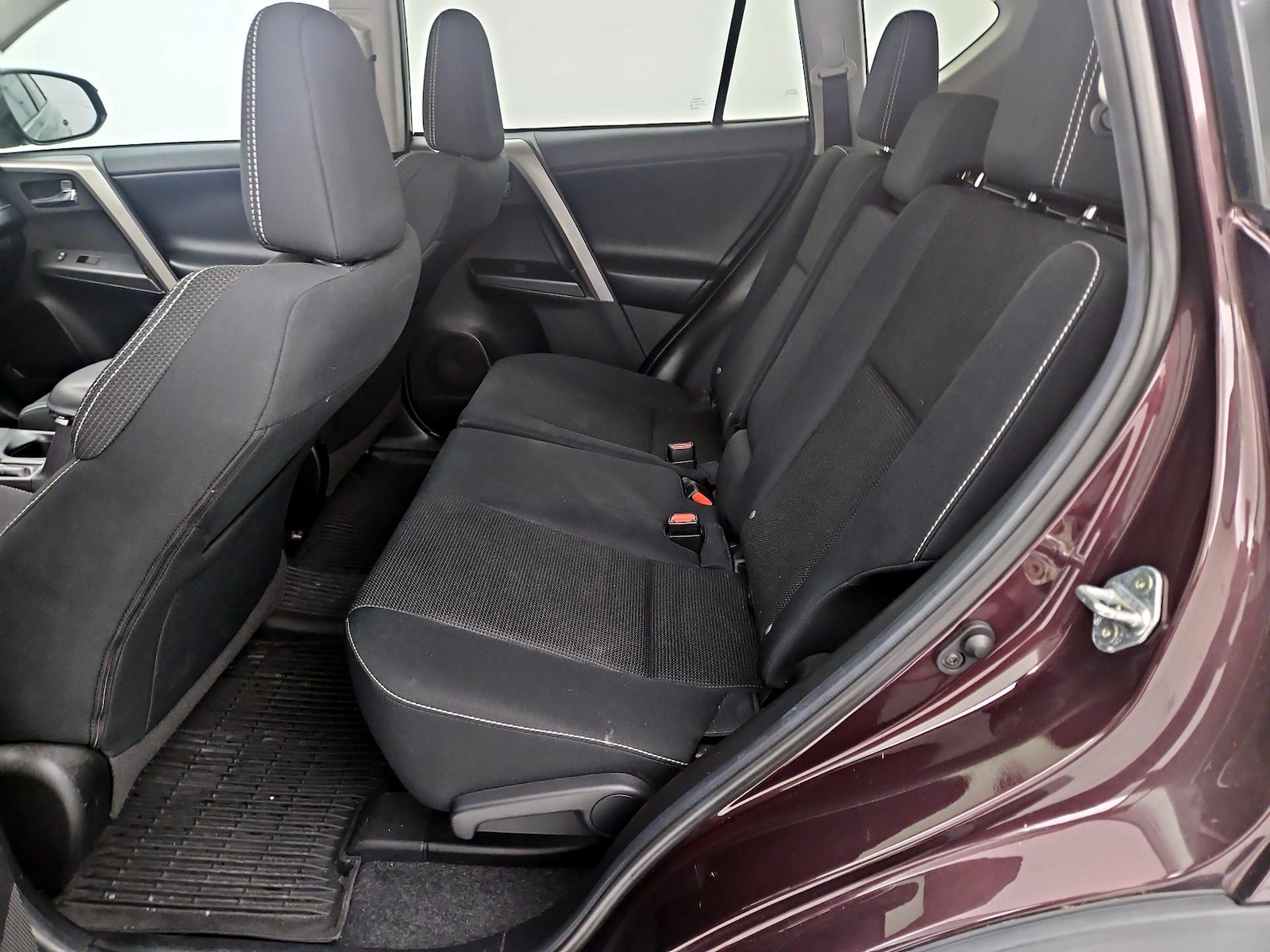 2018 Toyota RAV4 XLE - Photo 21