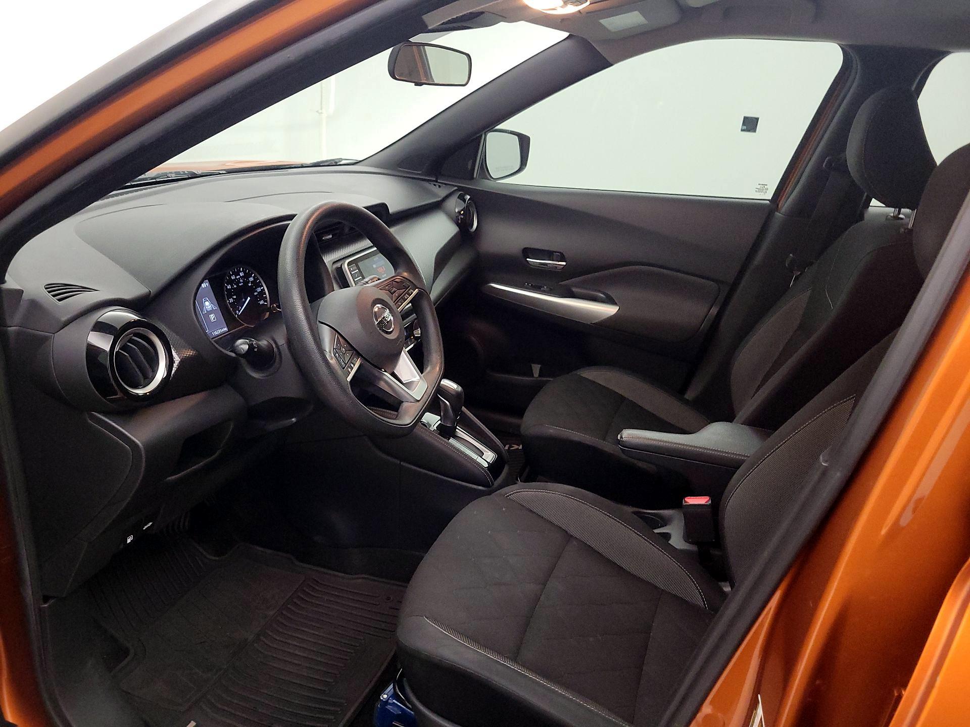 Thumbnail: 2020 Nissan Kicks - 11