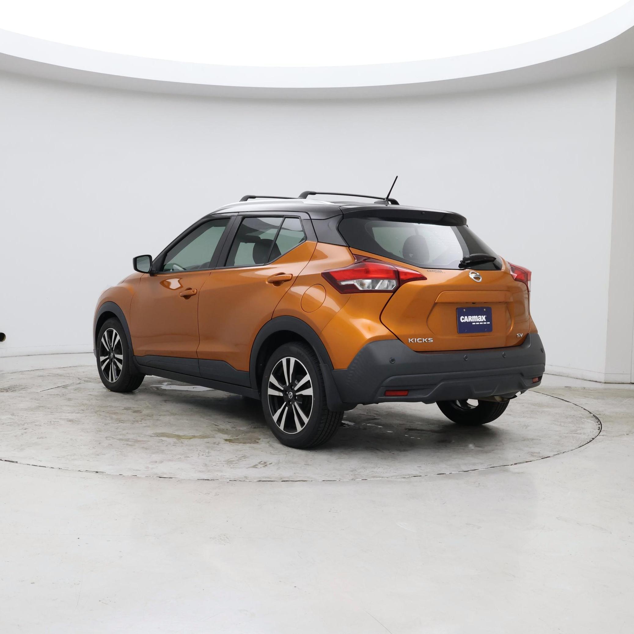 Thumbnail: 2020 Nissan Kicks - 2