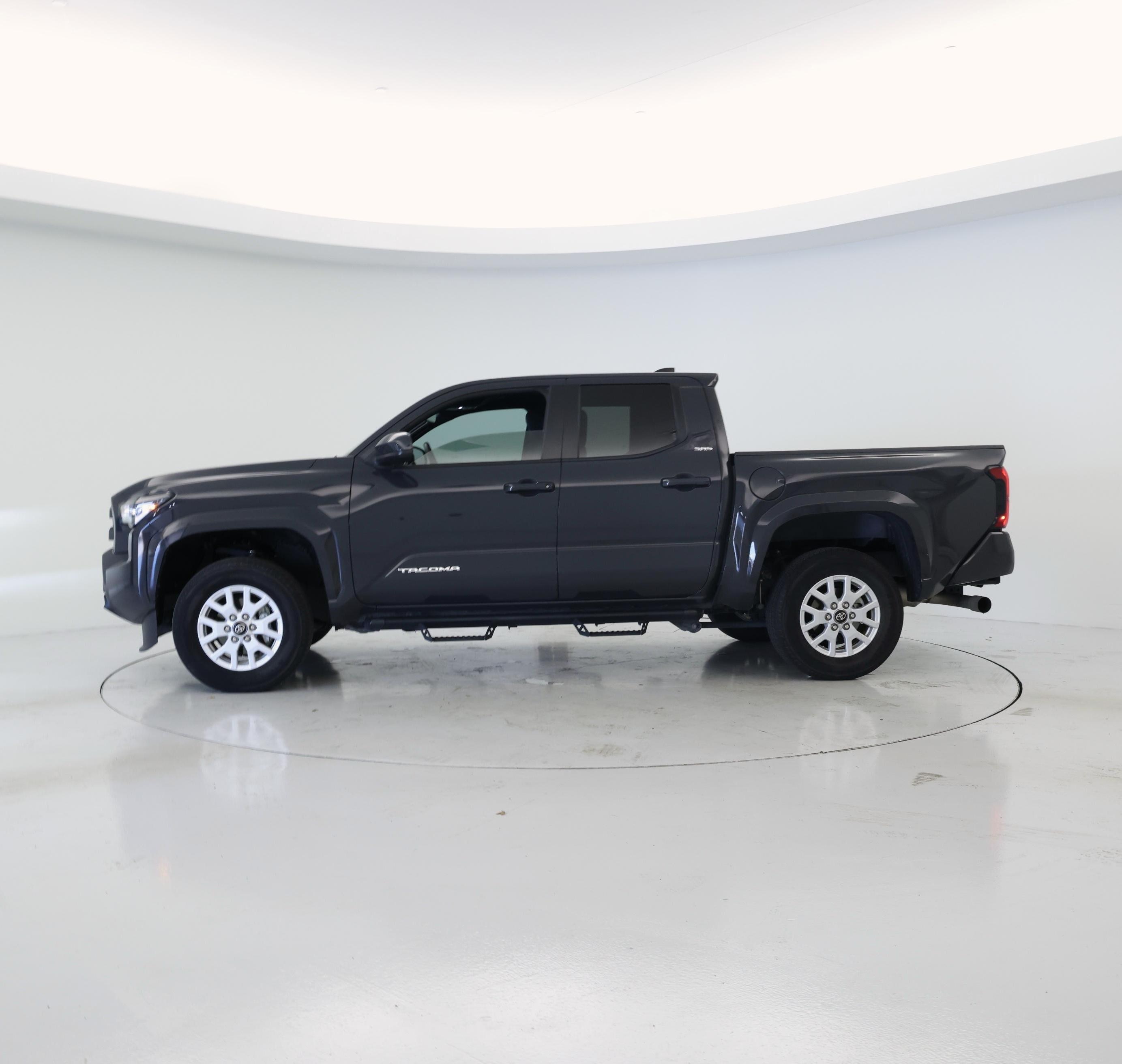Thumbnail: 2024 Toyota Tacoma - 3