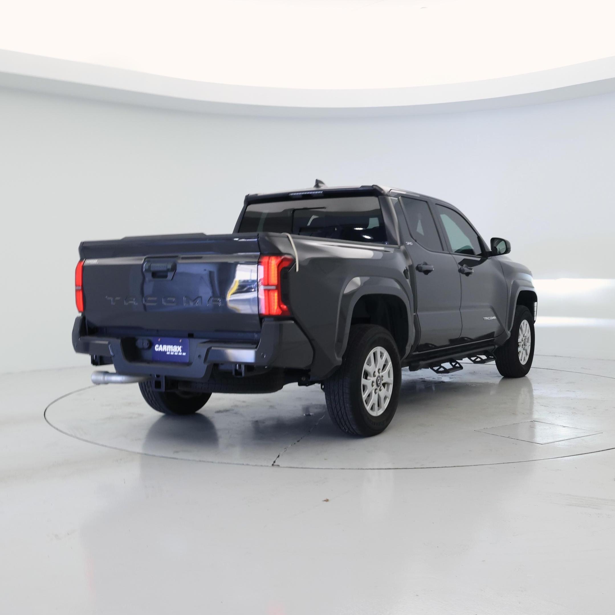 Thumbnail: 2024 Toyota Tacoma - 8