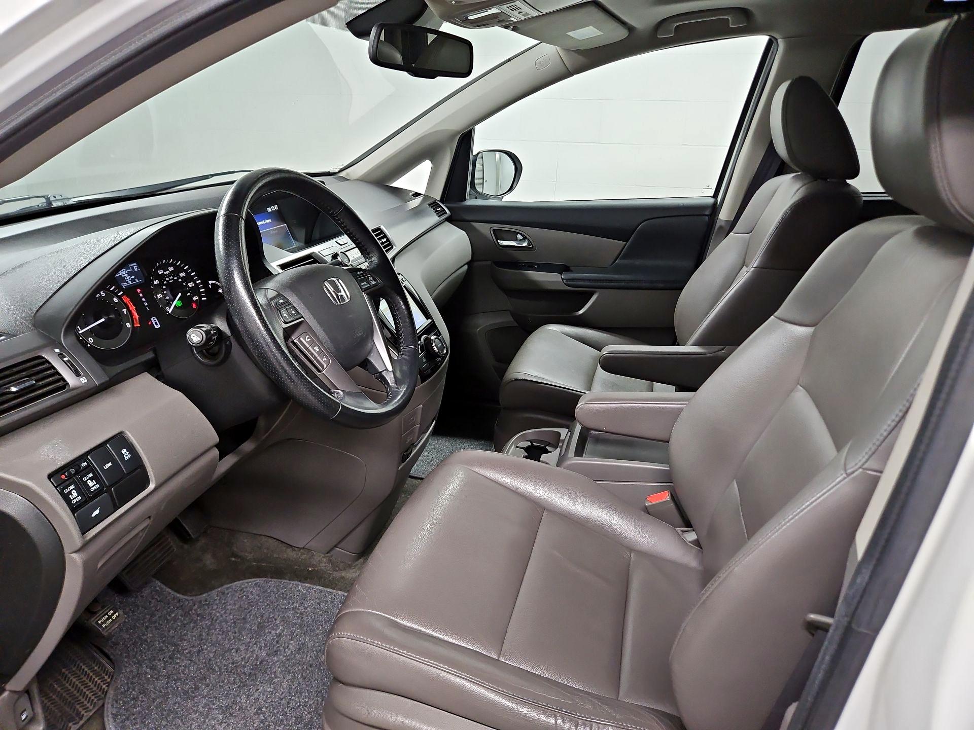Thumbnail: 2014 Honda Odyssey - 11