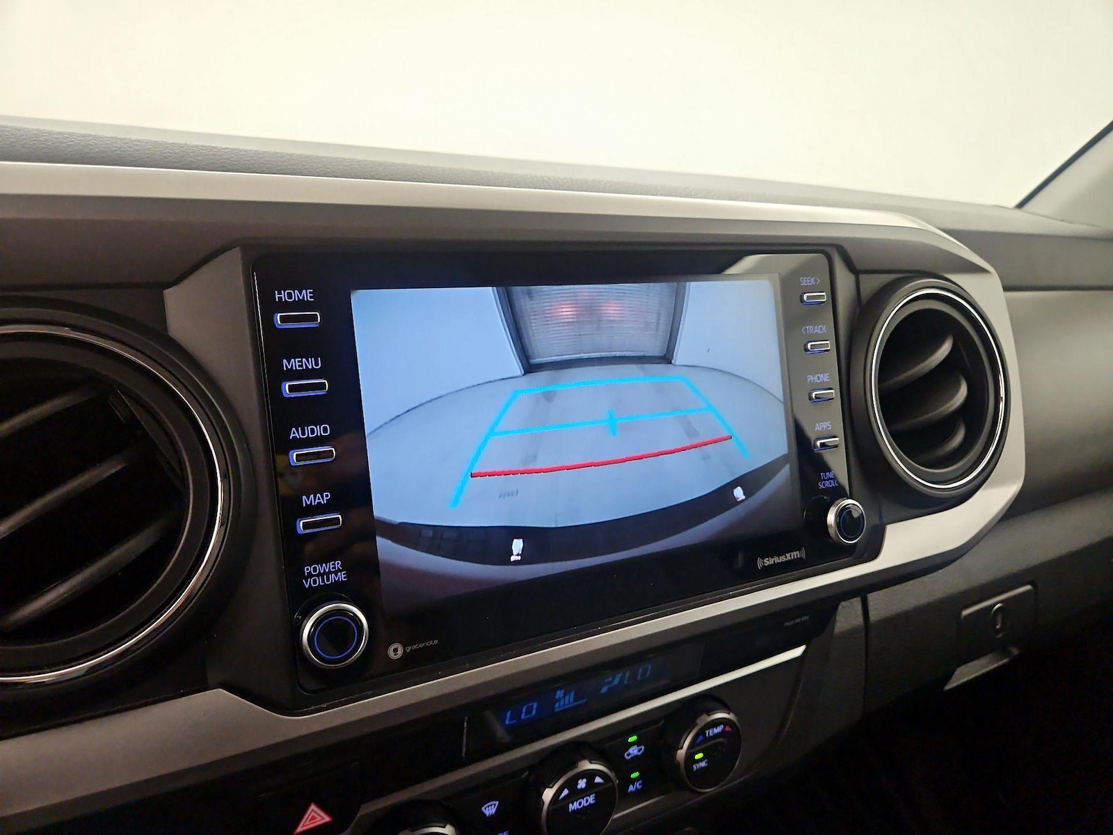 2021 Toyota Tacoma SR5 - Photo 13