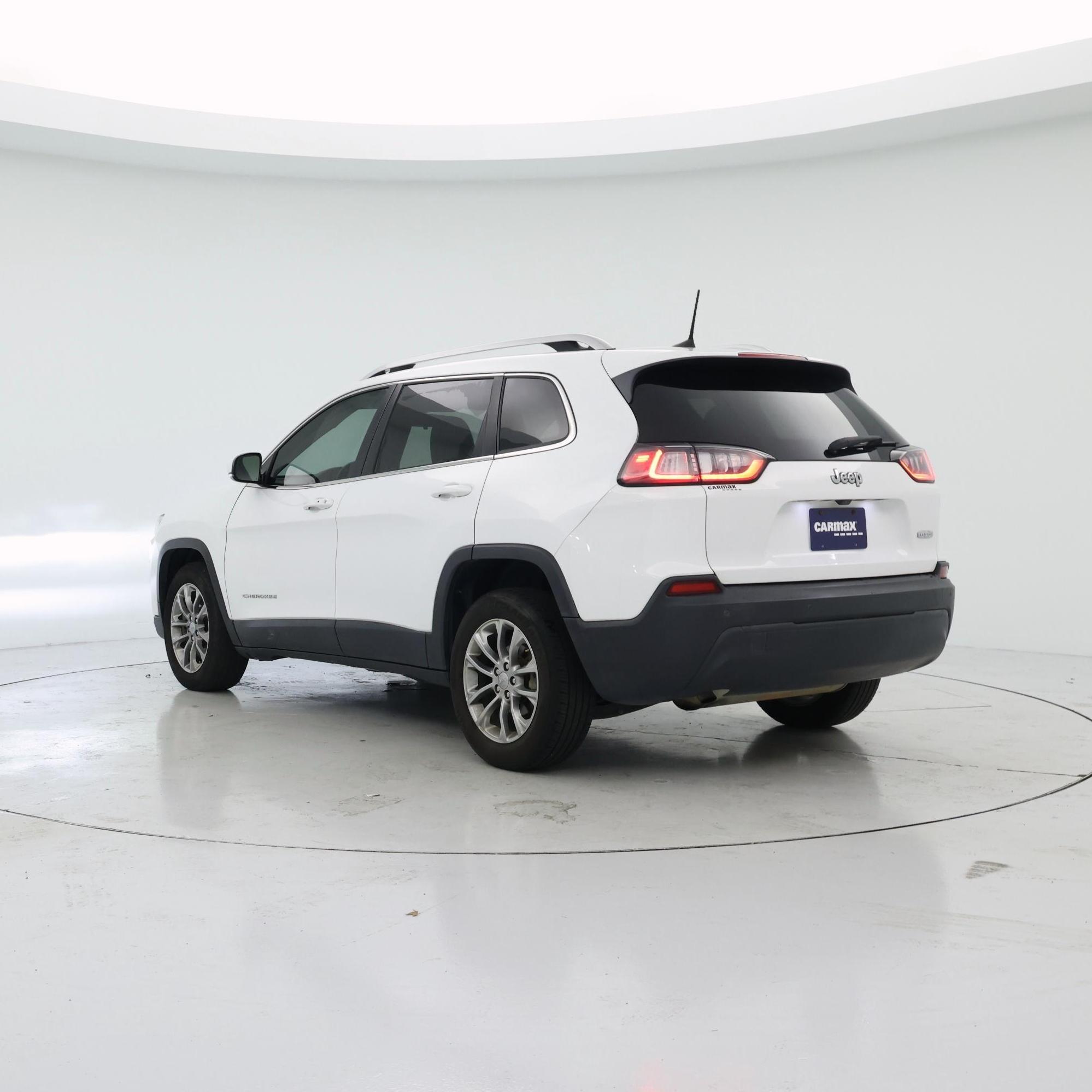 Thumbnail: 2019 Jeep Cherokee - 2
