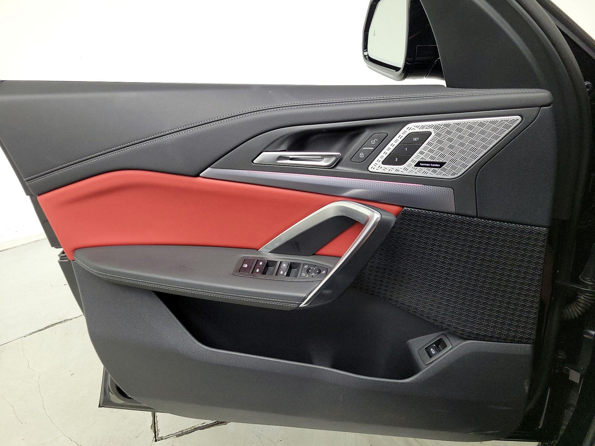 Thumbnail: 2025 BMW X1 - 12