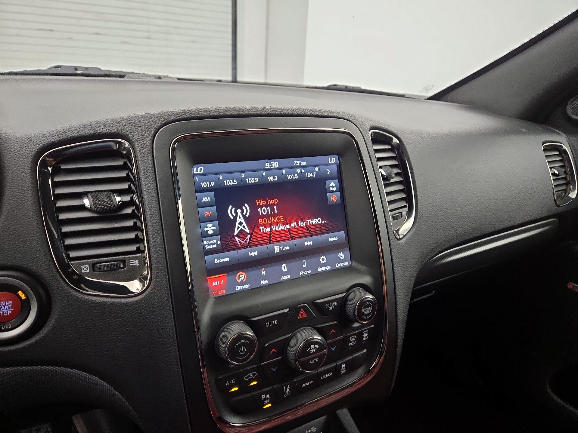 Thumbnail: 2018 Dodge Durango - 16