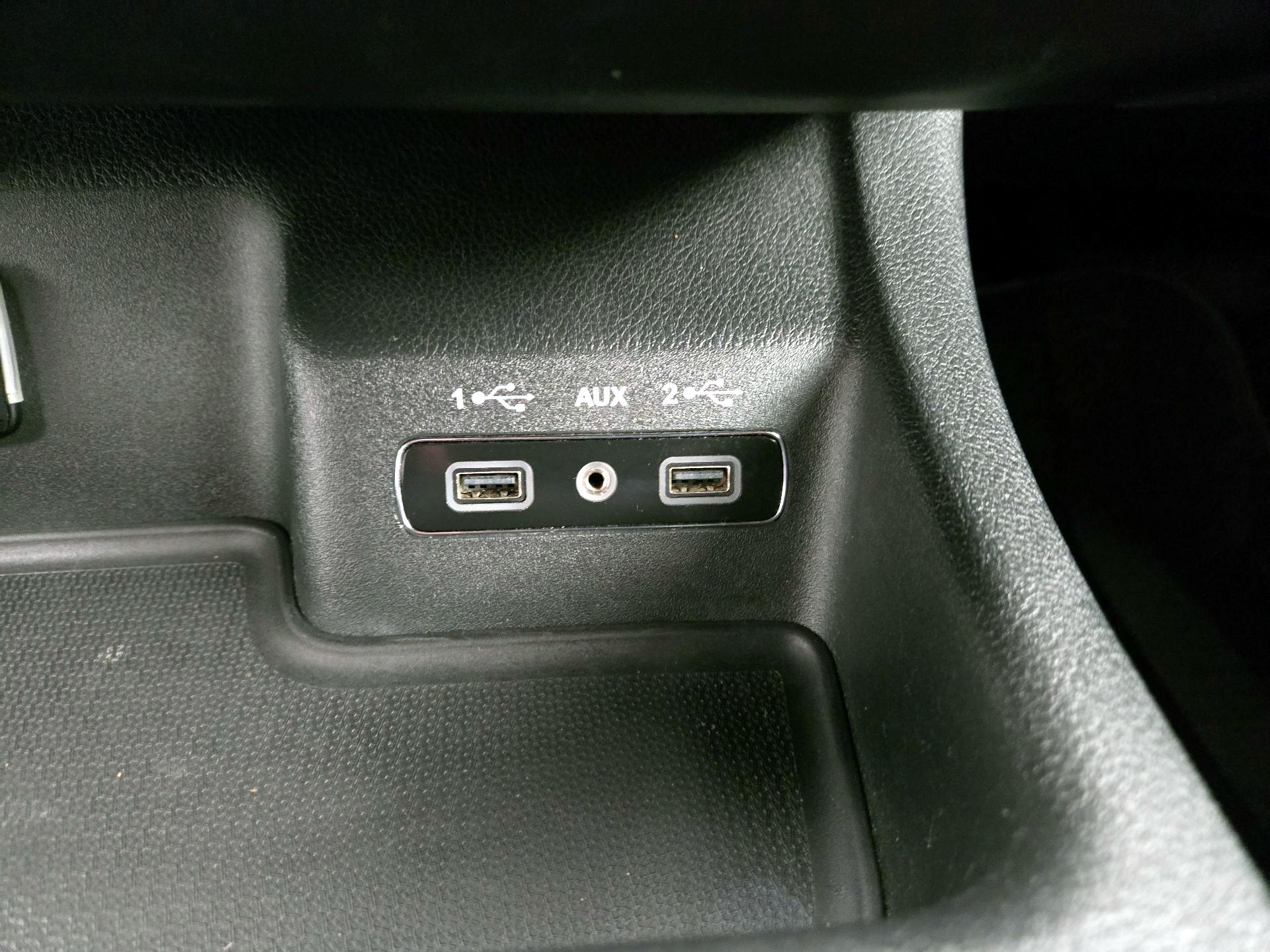 Thumbnail: 2018 Dodge Durango - 19