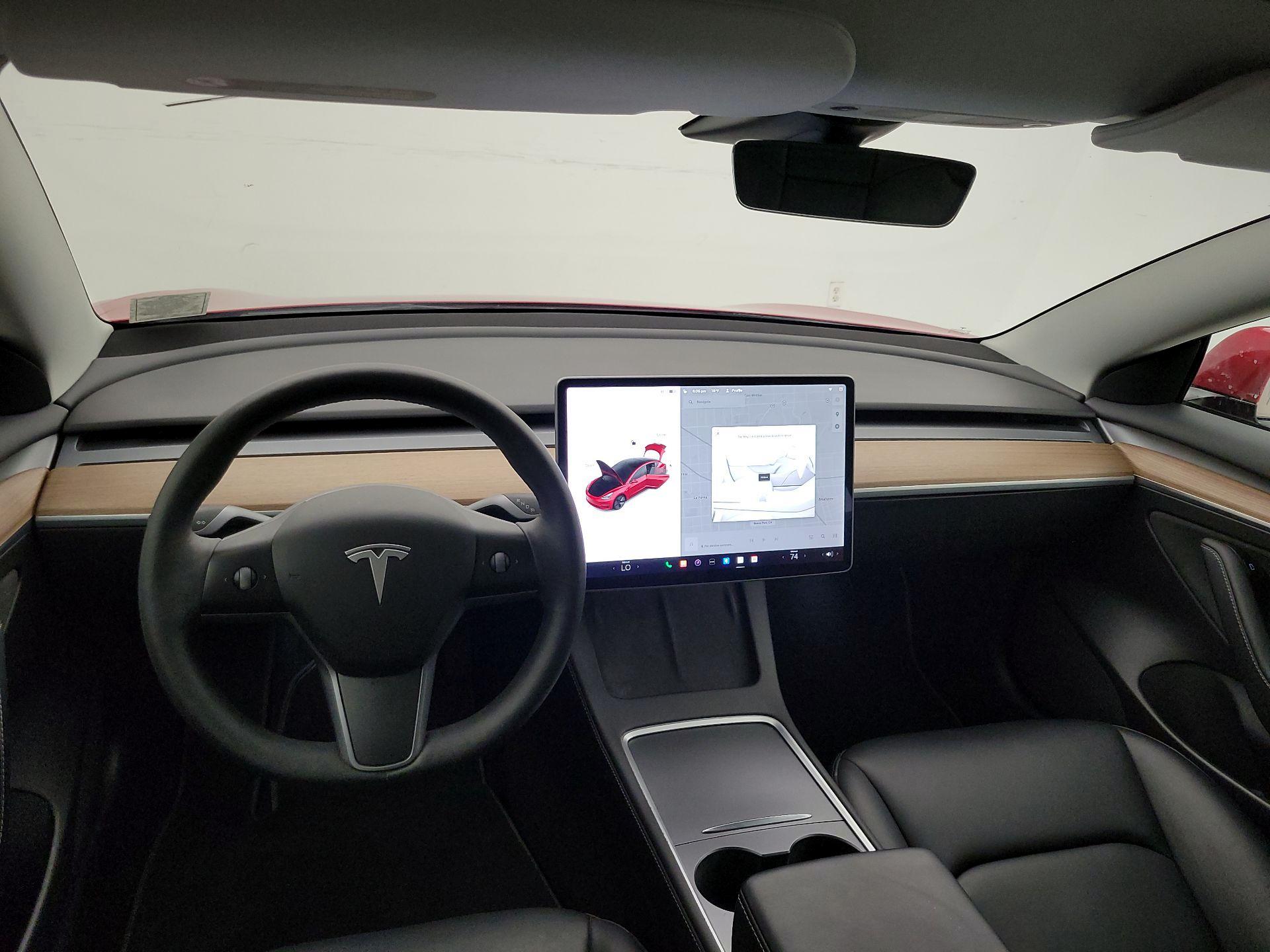 Thumbnail: 2022 Tesla Model 3 - 9