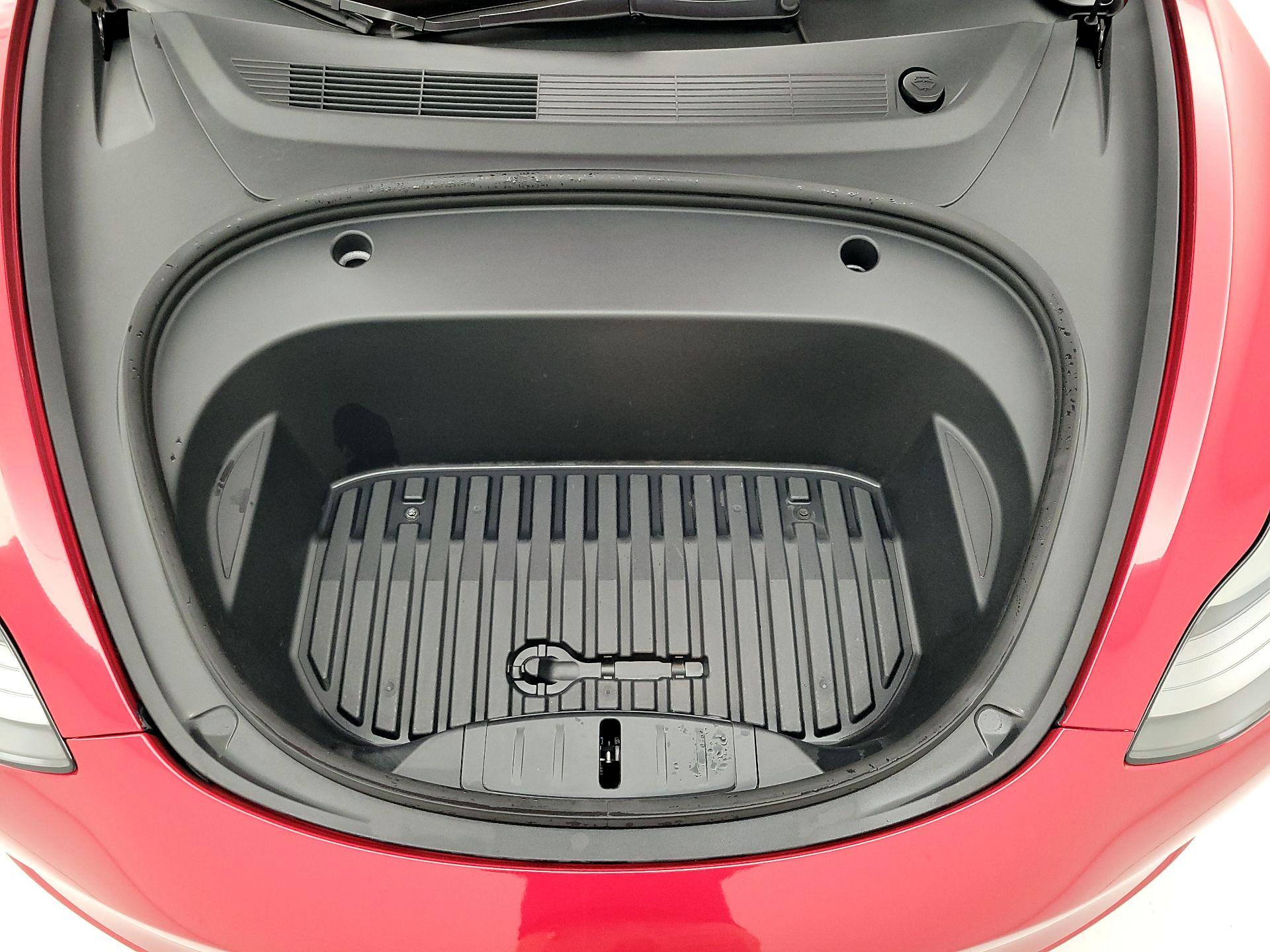Thumbnail: 2022 Tesla Model 3 - 20