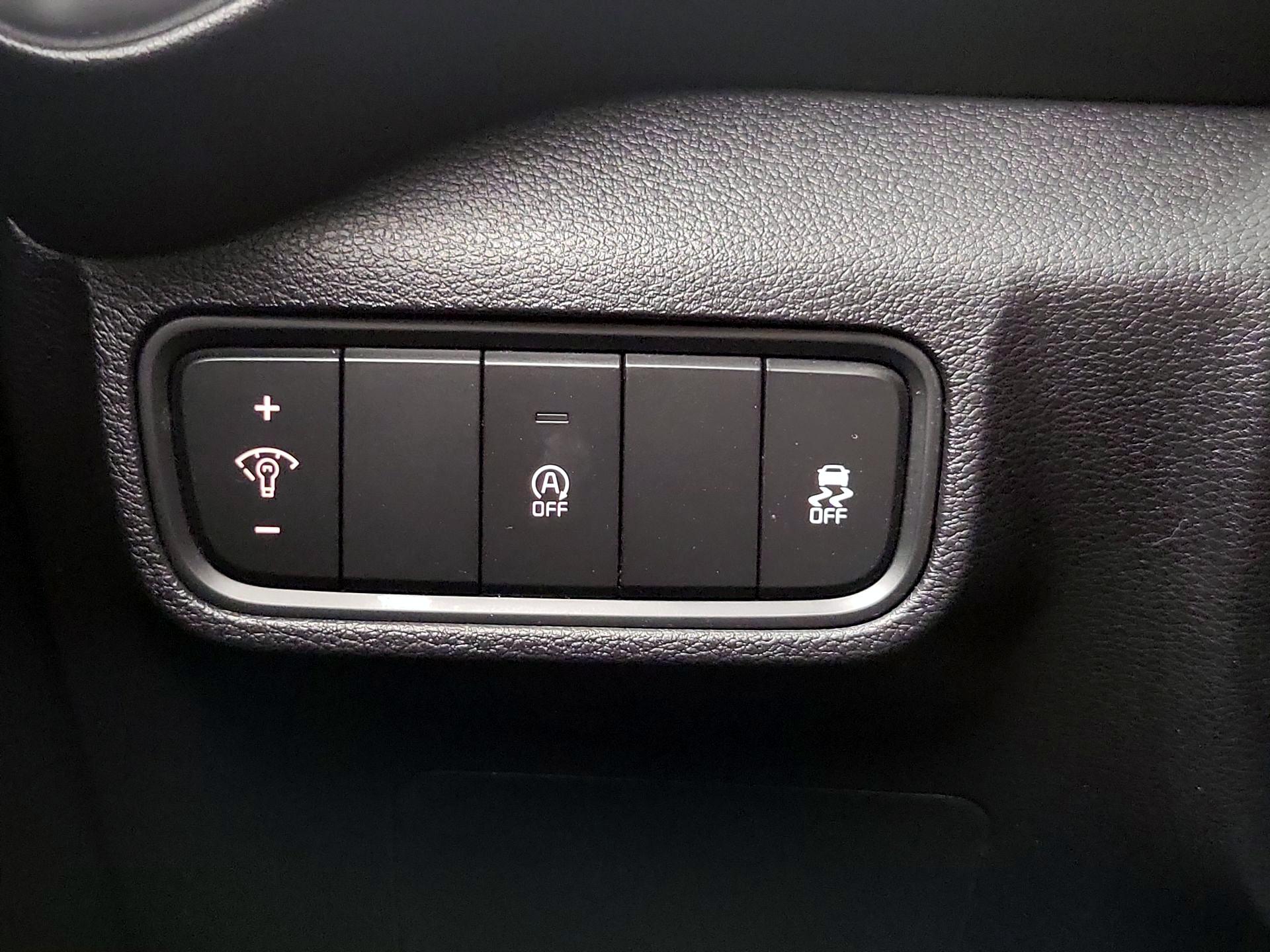 Thumbnail: 2020 Kia Soul - 13