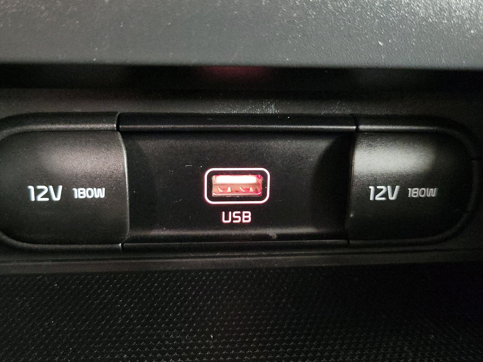 2020 Kia Soul LX - Photo 19