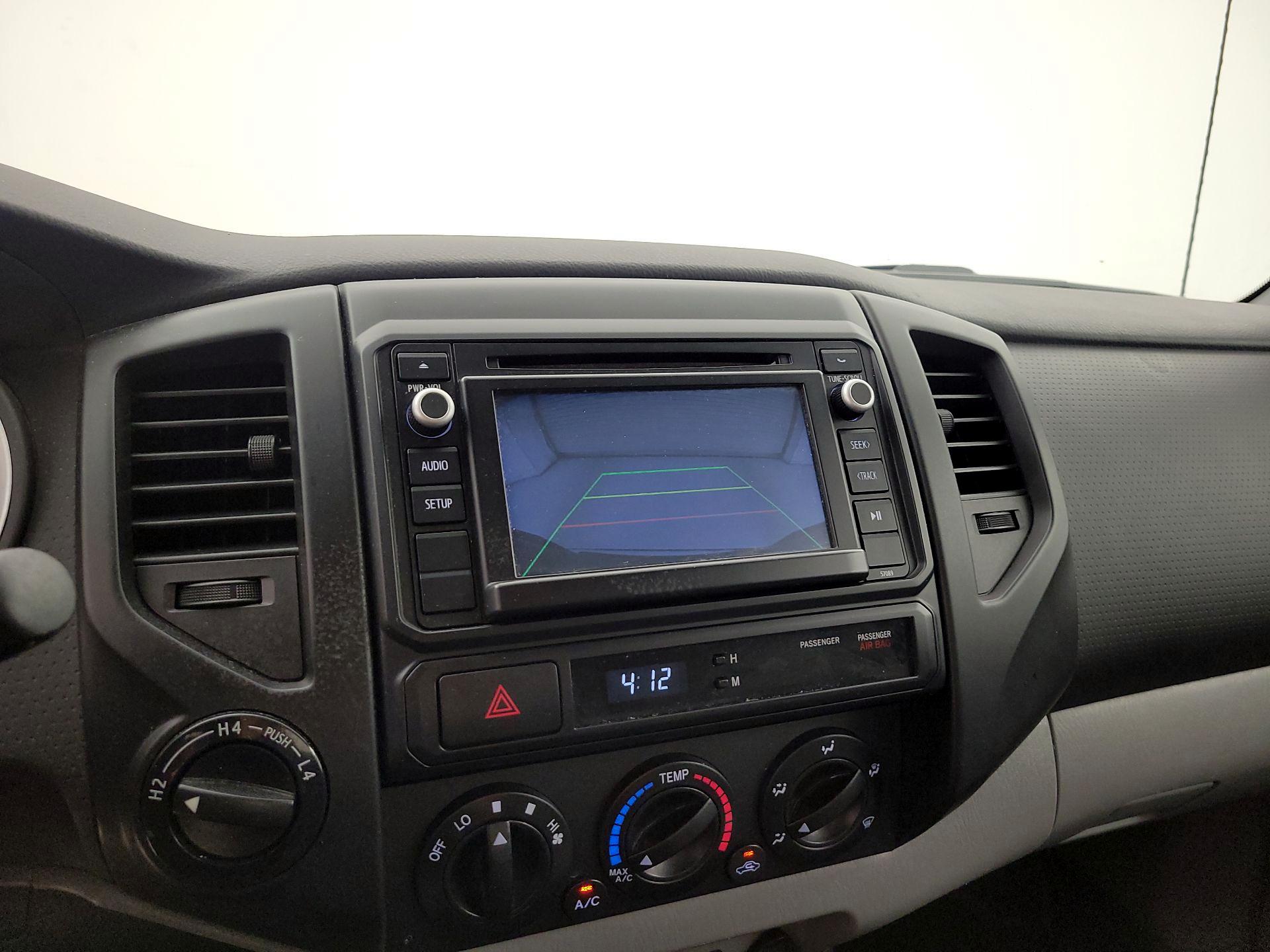 Thumbnail: 2014 Toyota Tacoma - 14