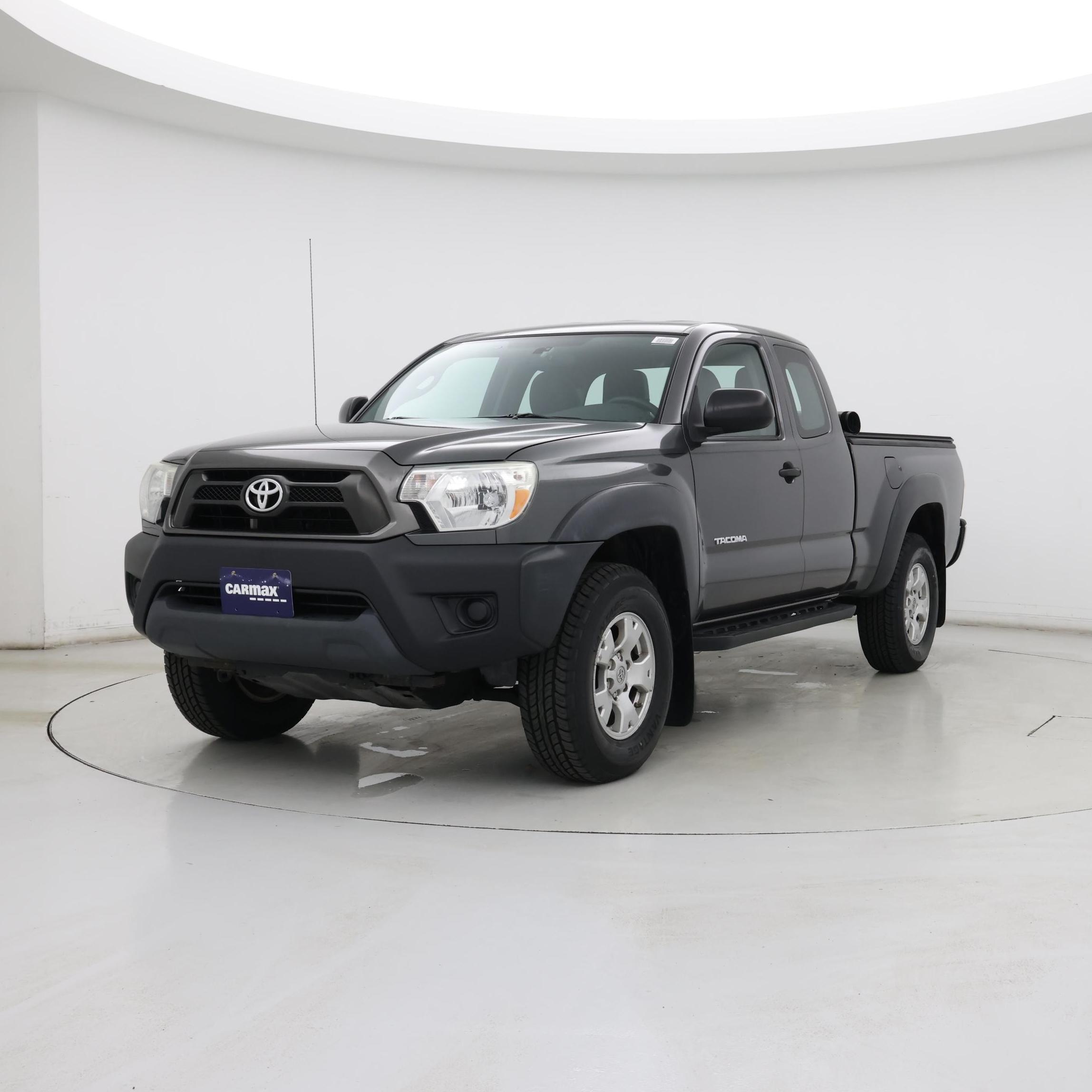 Thumbnail: 2014 Toyota Tacoma - 4