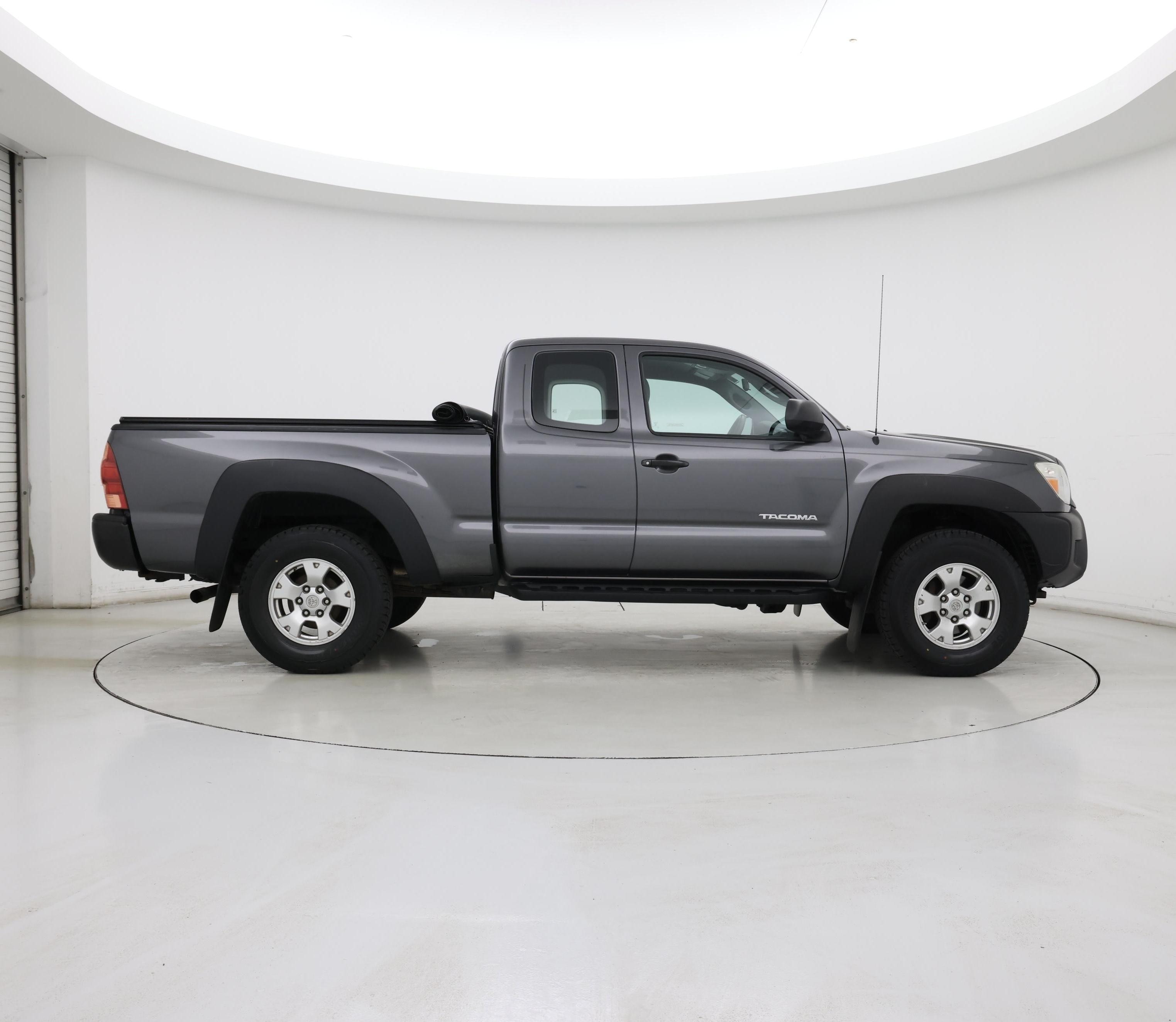Thumbnail: 2014 Toyota Tacoma - 7