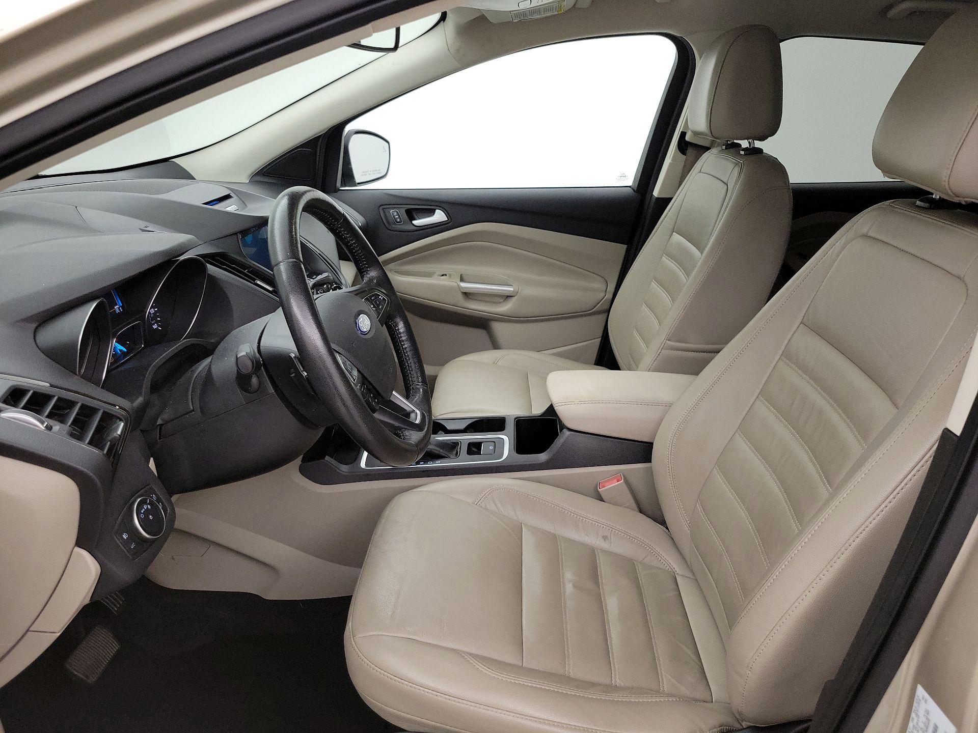 Thumbnail: 2017 Ford Escape - 11