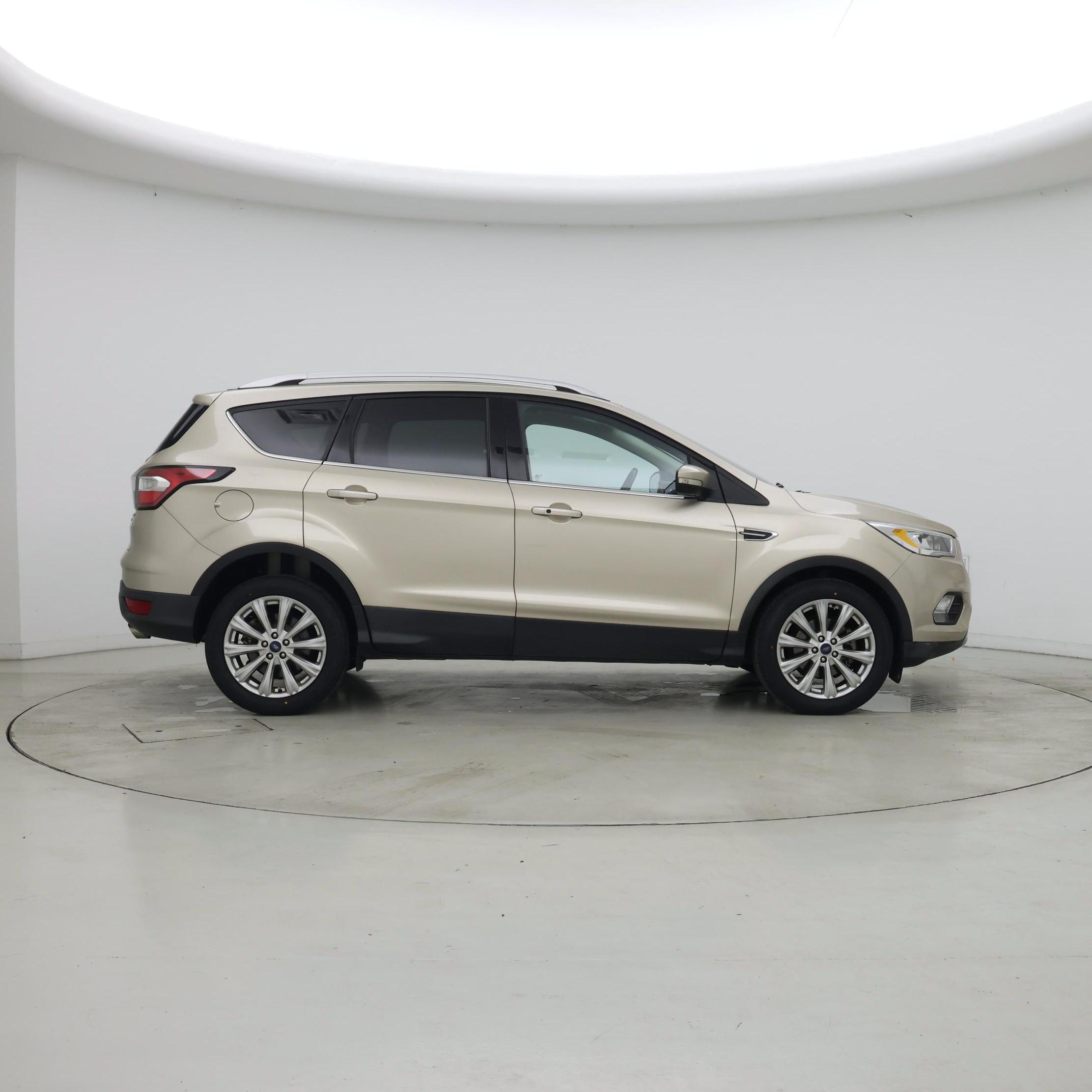 Thumbnail: 2017 Ford Escape - 7
