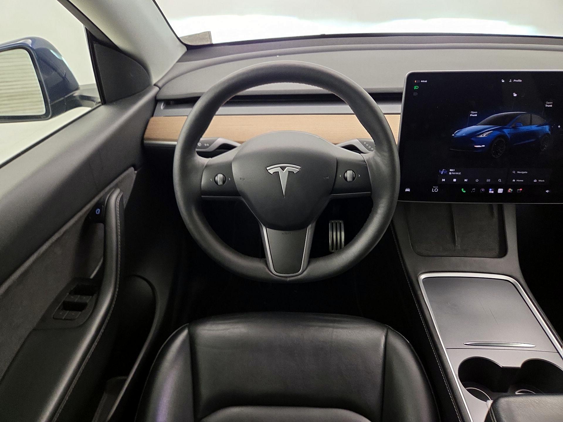 Thumbnail: 2022 Tesla Model Y - 10