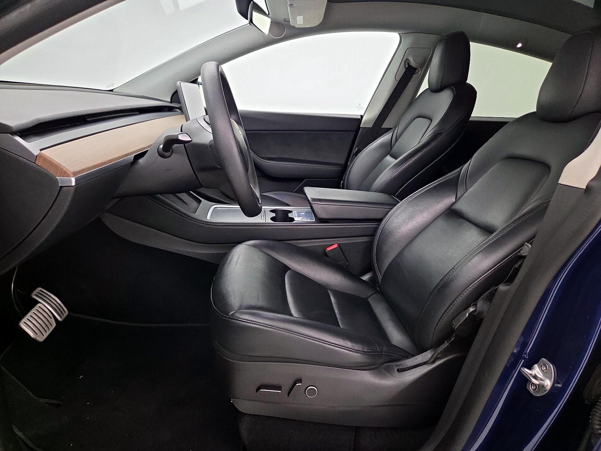 Thumbnail: 2022 Tesla Model Y - 11