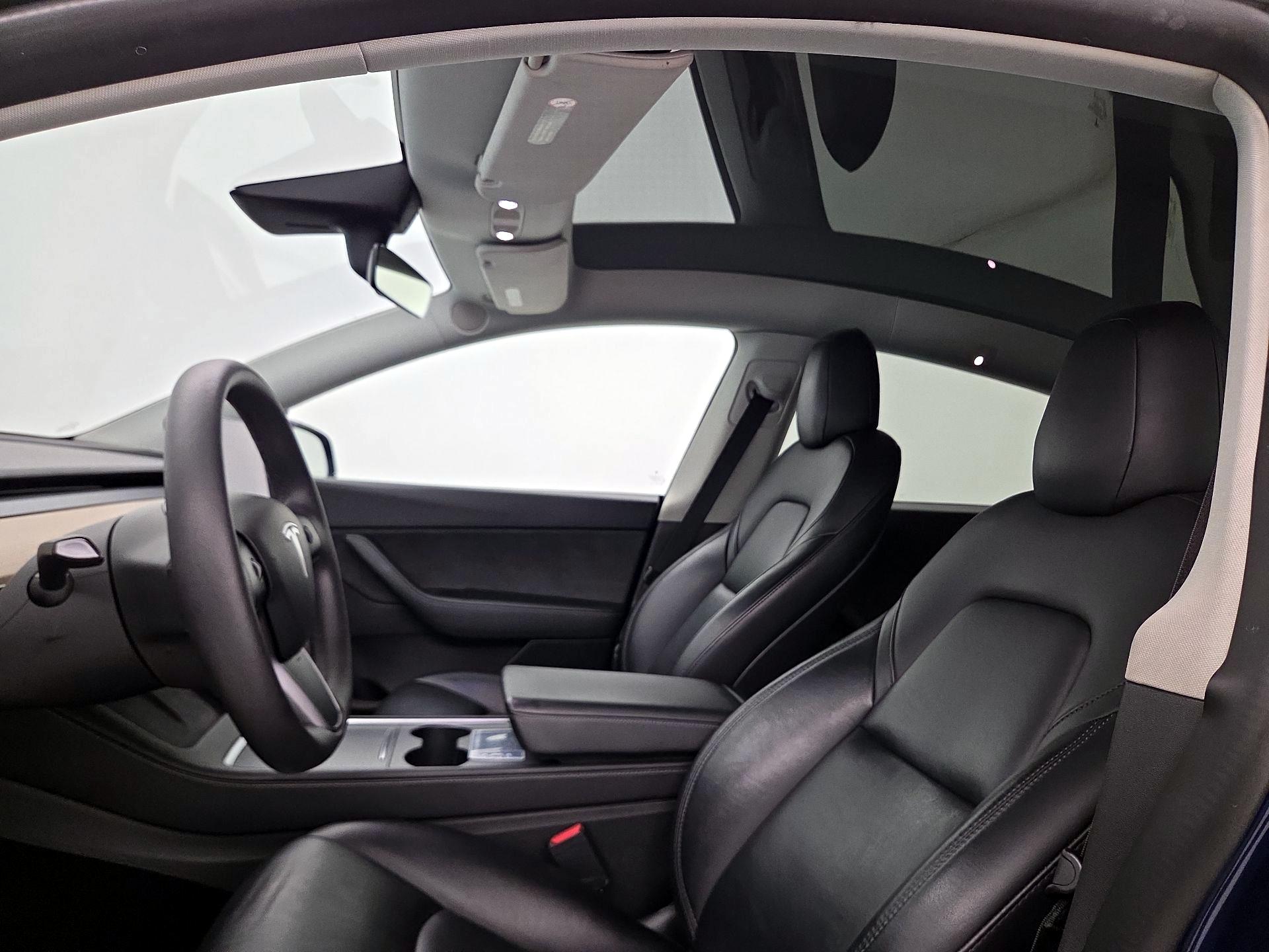 Thumbnail: 2022 Tesla Model Y - 19