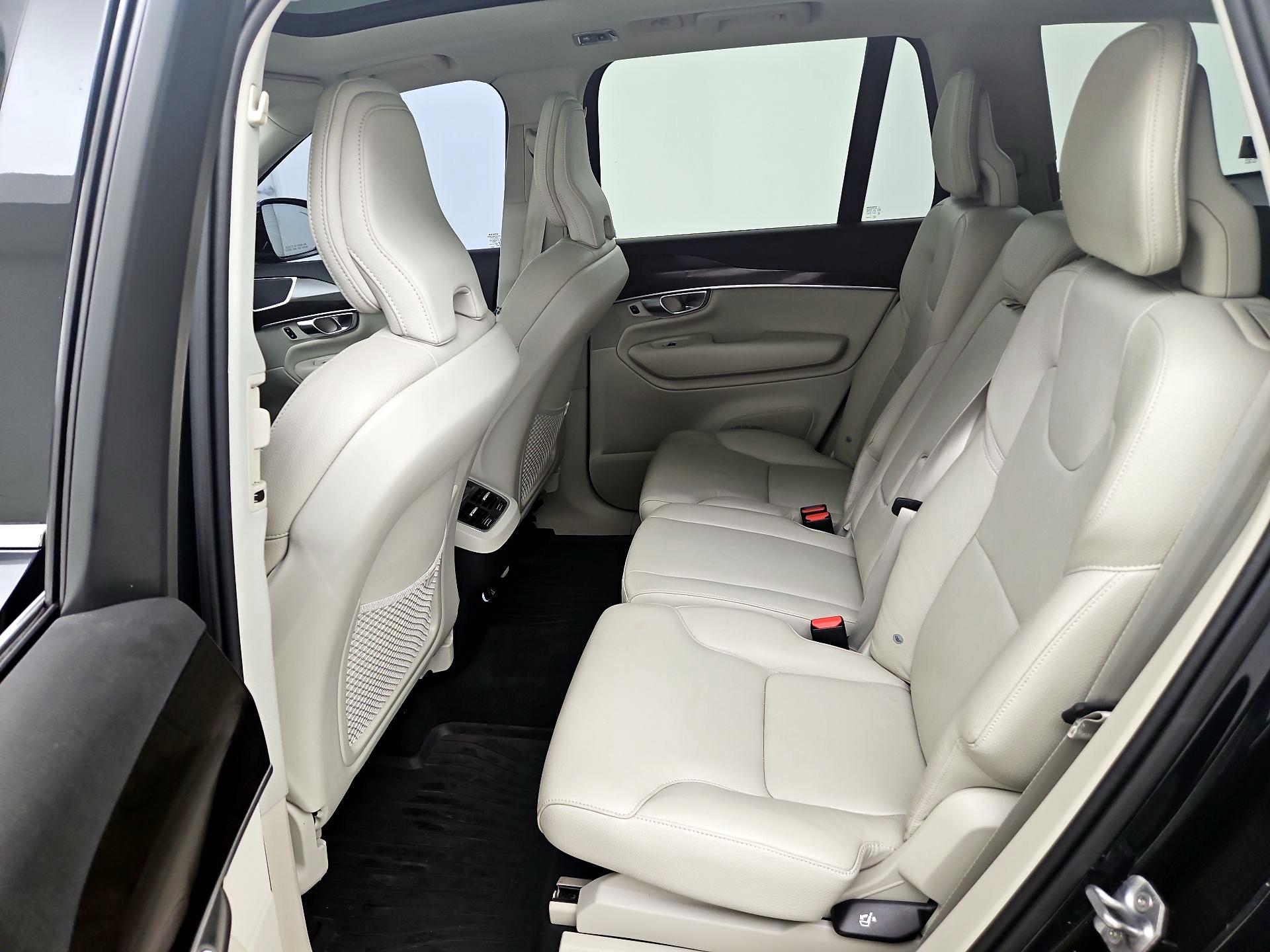 Thumbnail: 2019 Volvo XC90 - 18