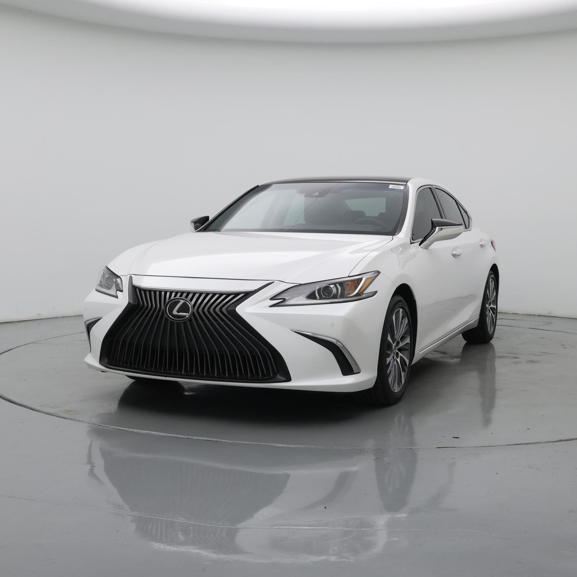 Thumbnail: 2020 Lexus ES - 4