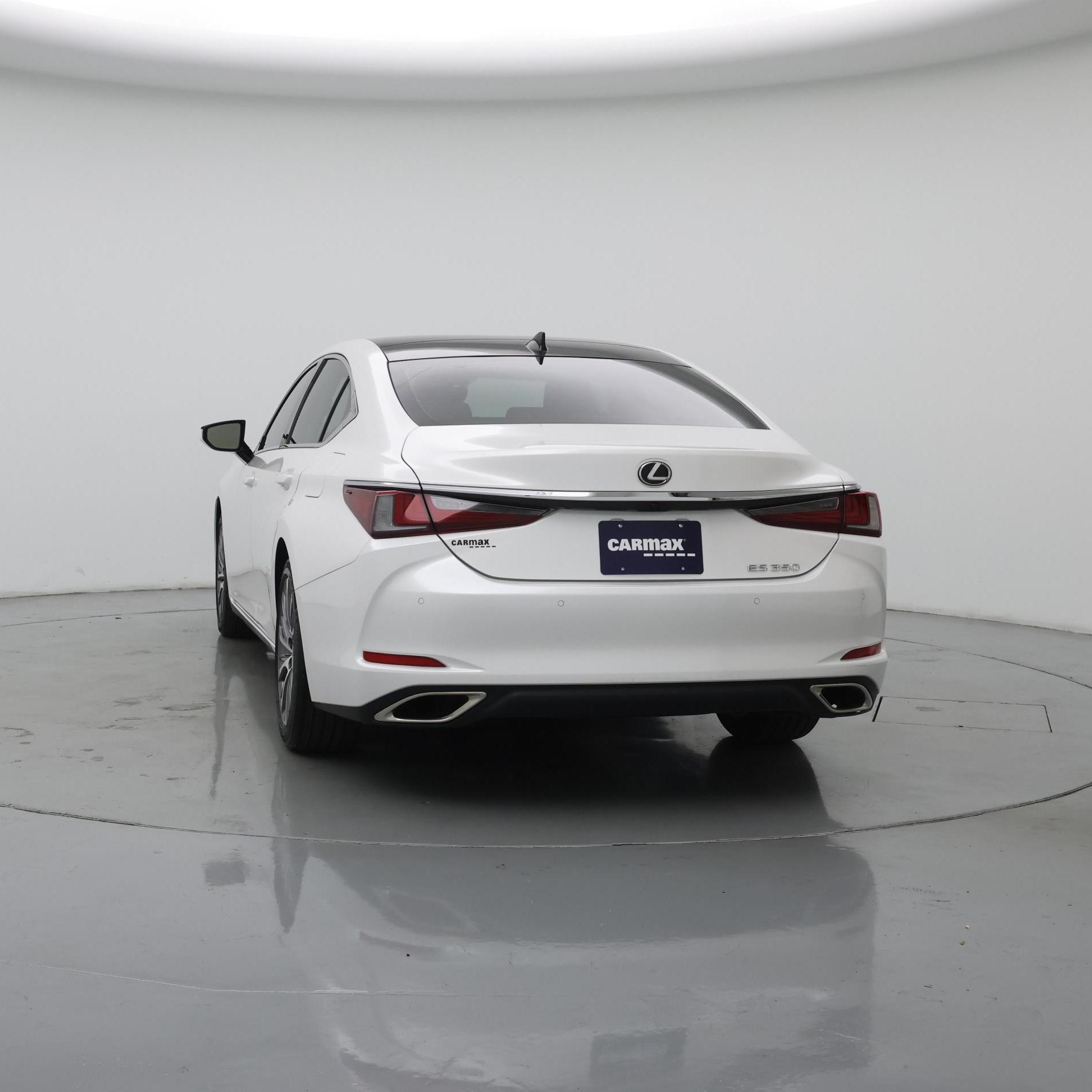Thumbnail: 2020 Lexus ES - 6