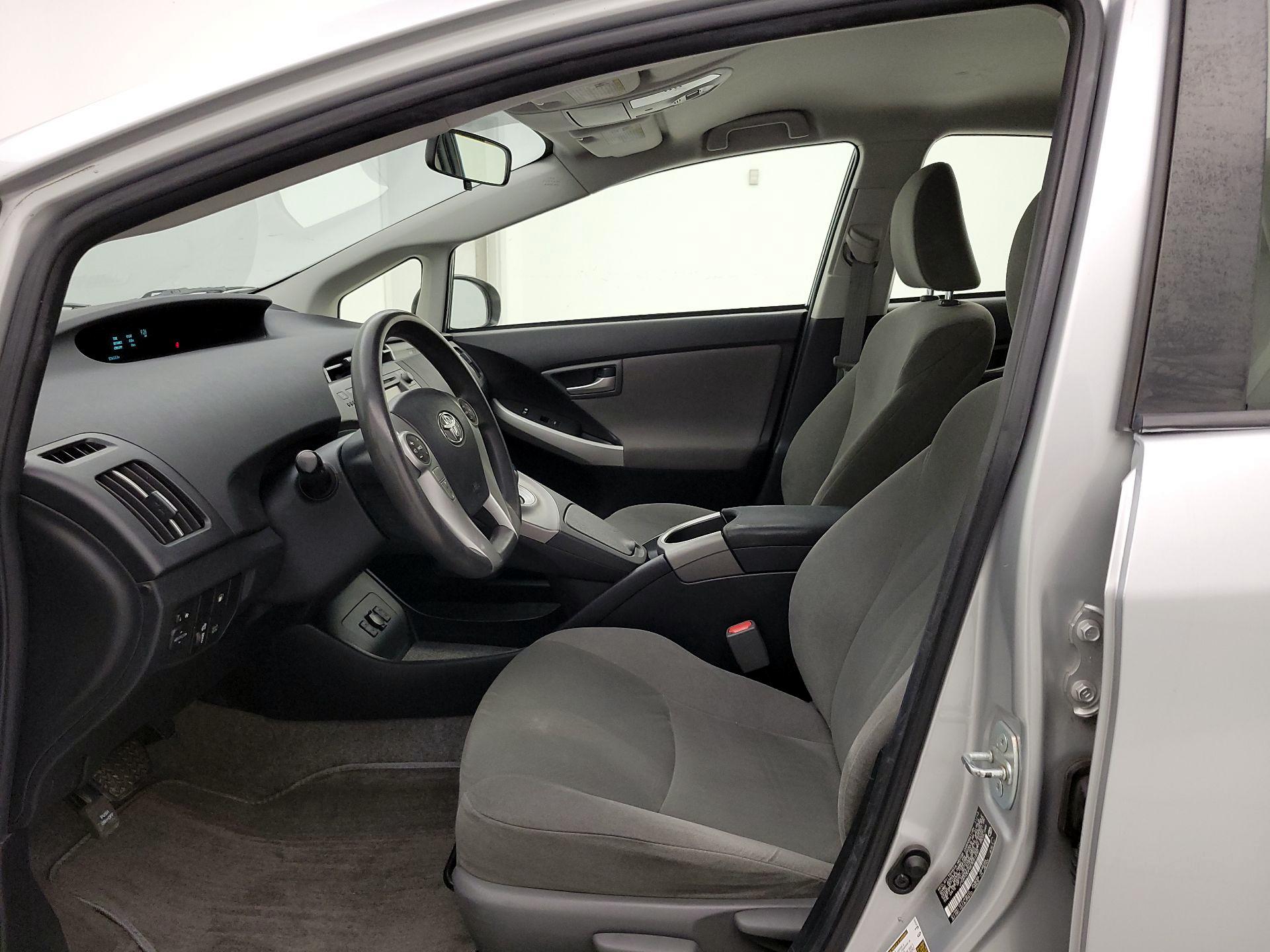Thumbnail: 2014 Toyota Prius - 11