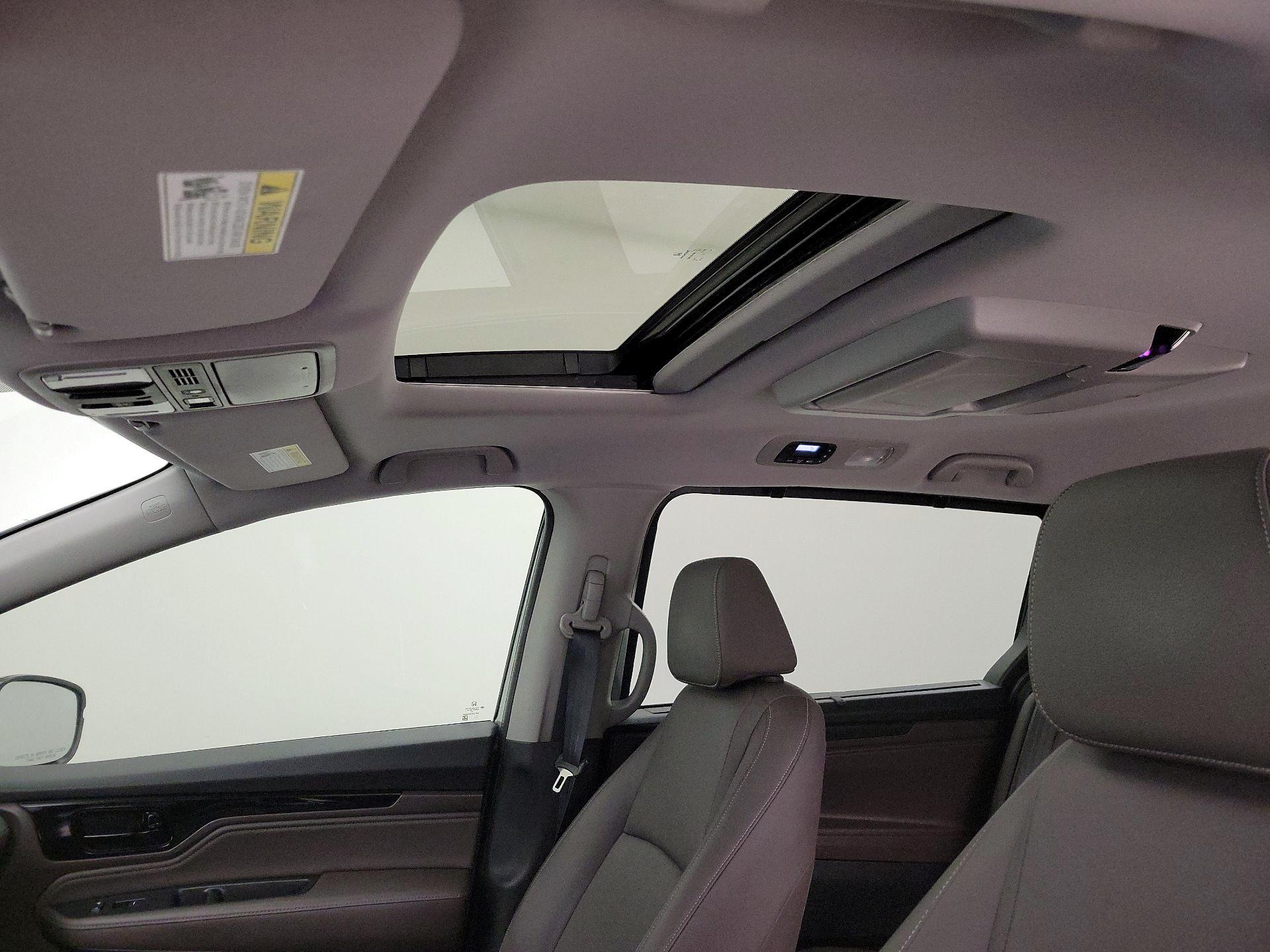 Thumbnail: 2023 Honda Odyssey - 20