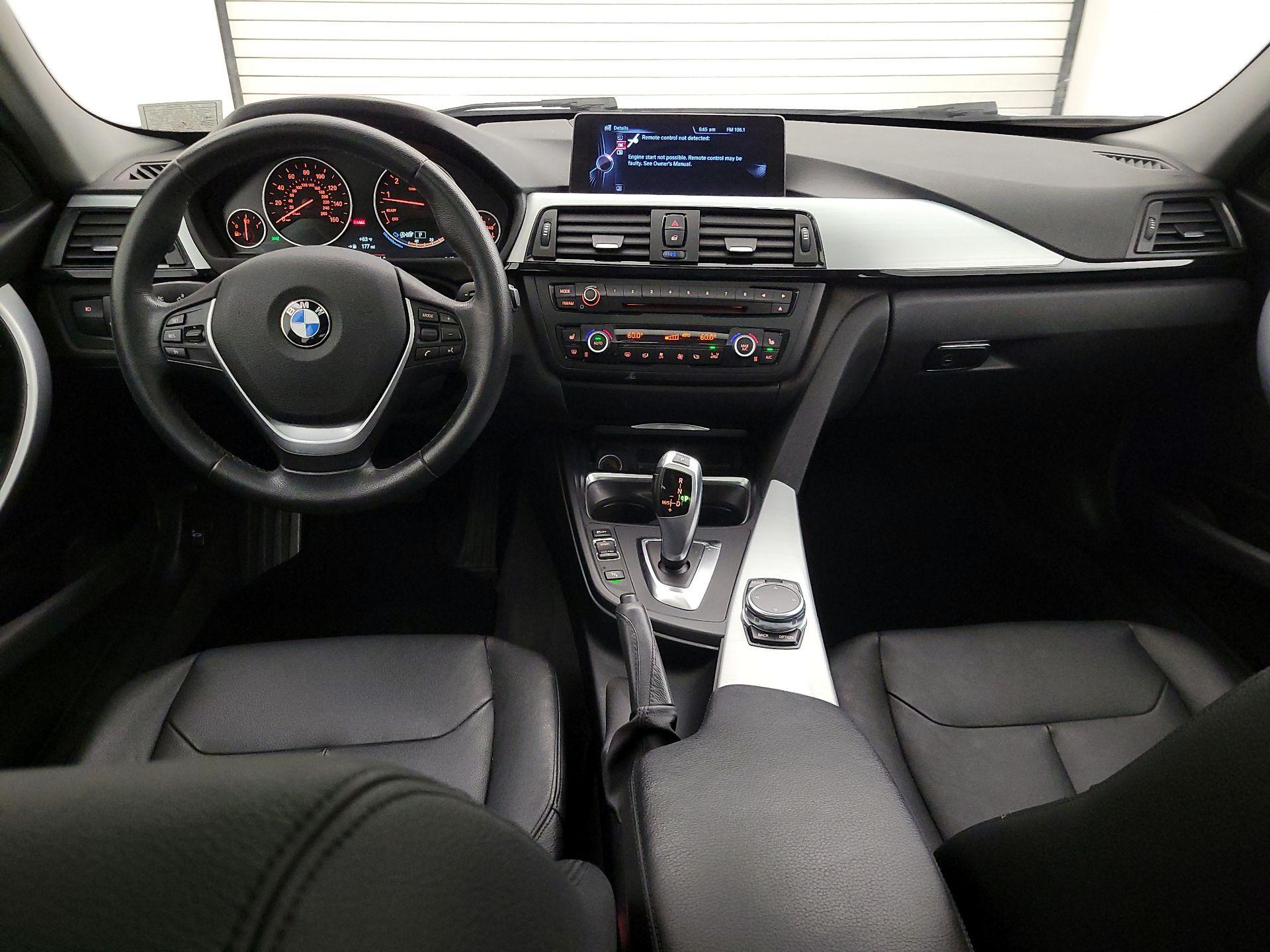 Thumbnail: 2015 BMW 3 Series - 9