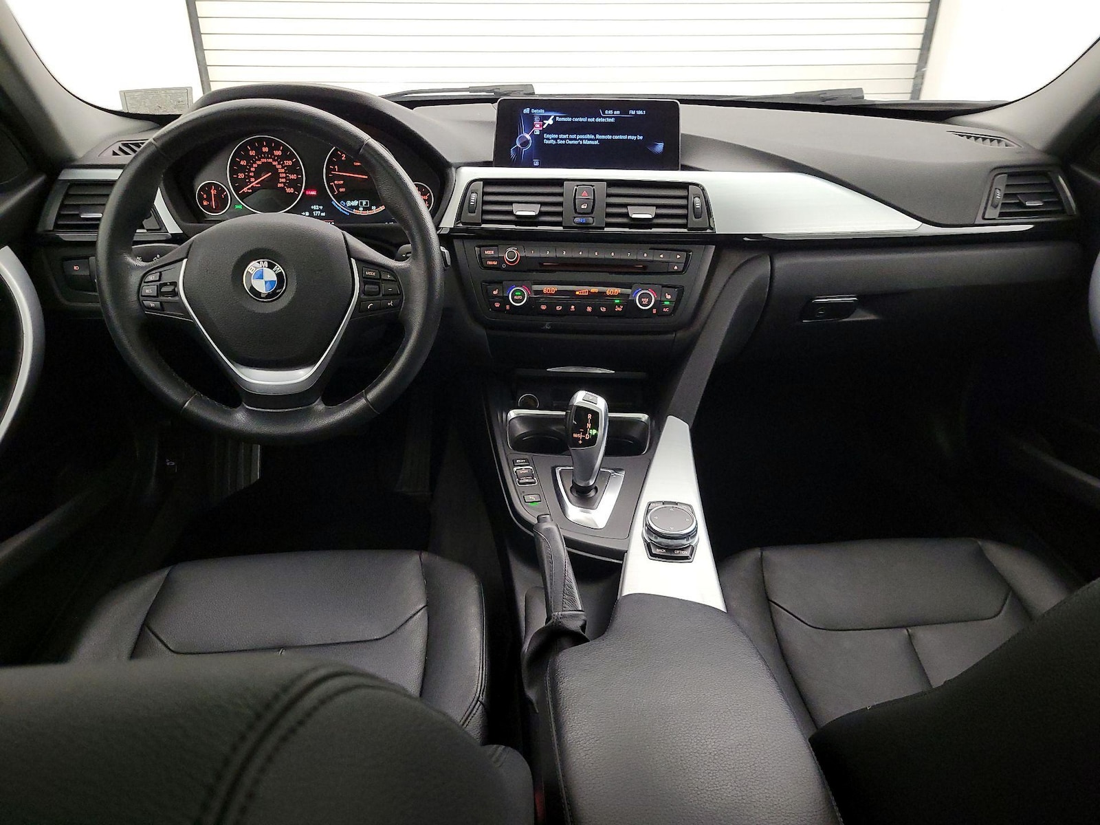 2015 BMW 3 Series 328i - Photo 10