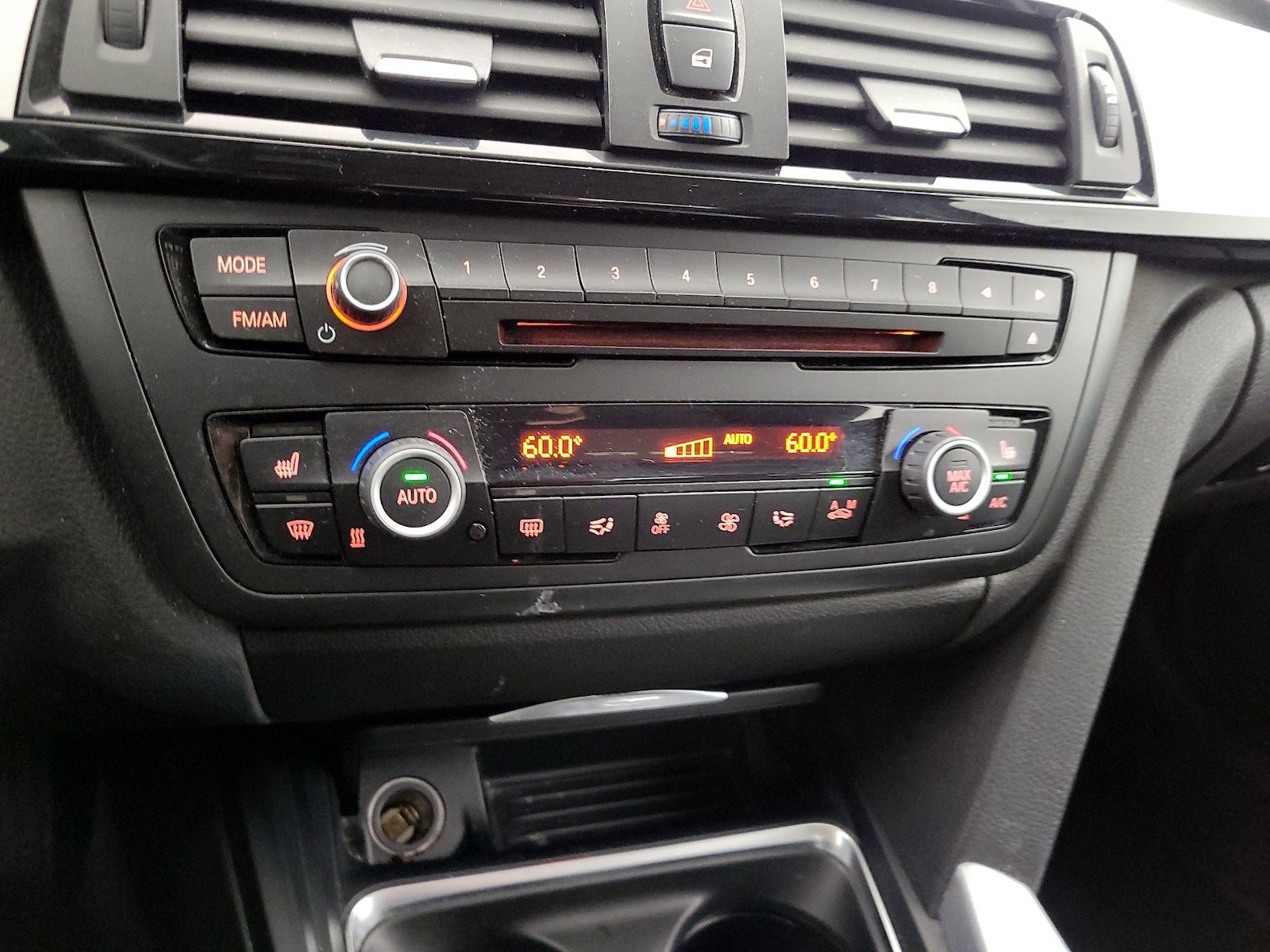 2015 BMW 3 Series 328i - Photo 18