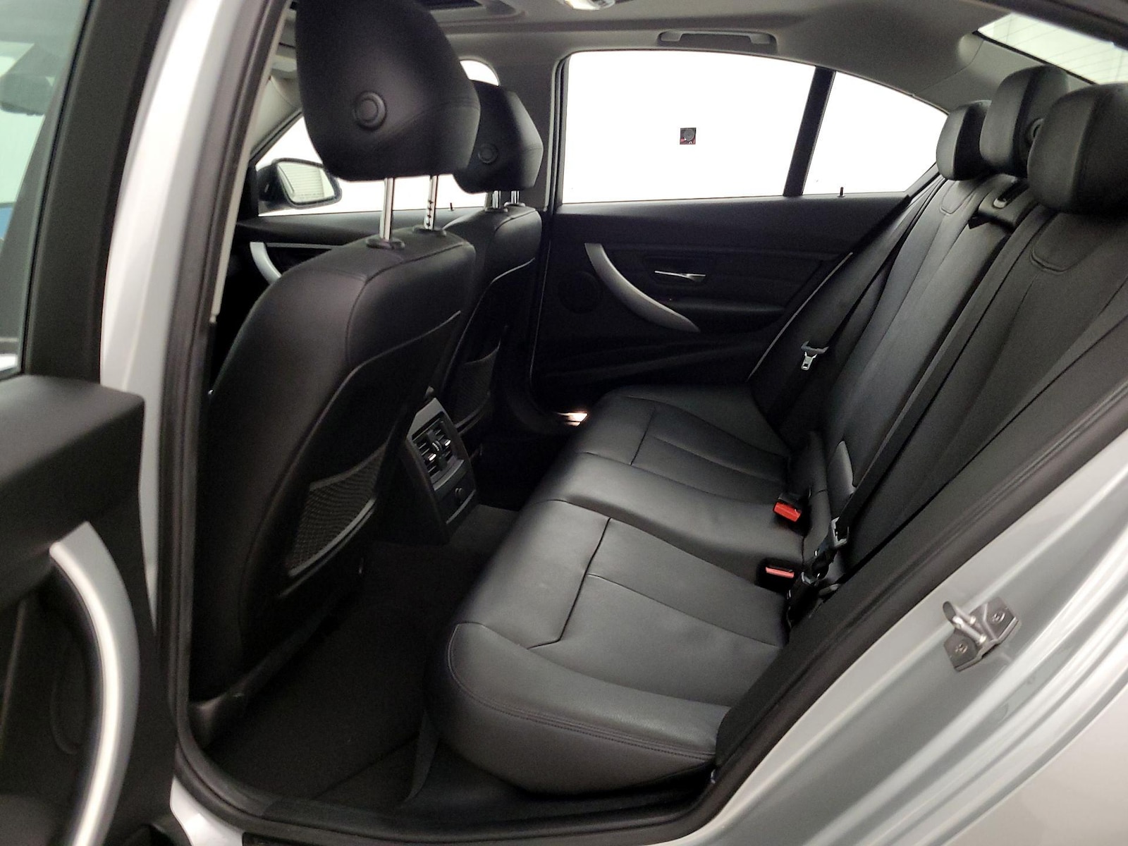 2015 BMW 3 Series 328i - Photo 22