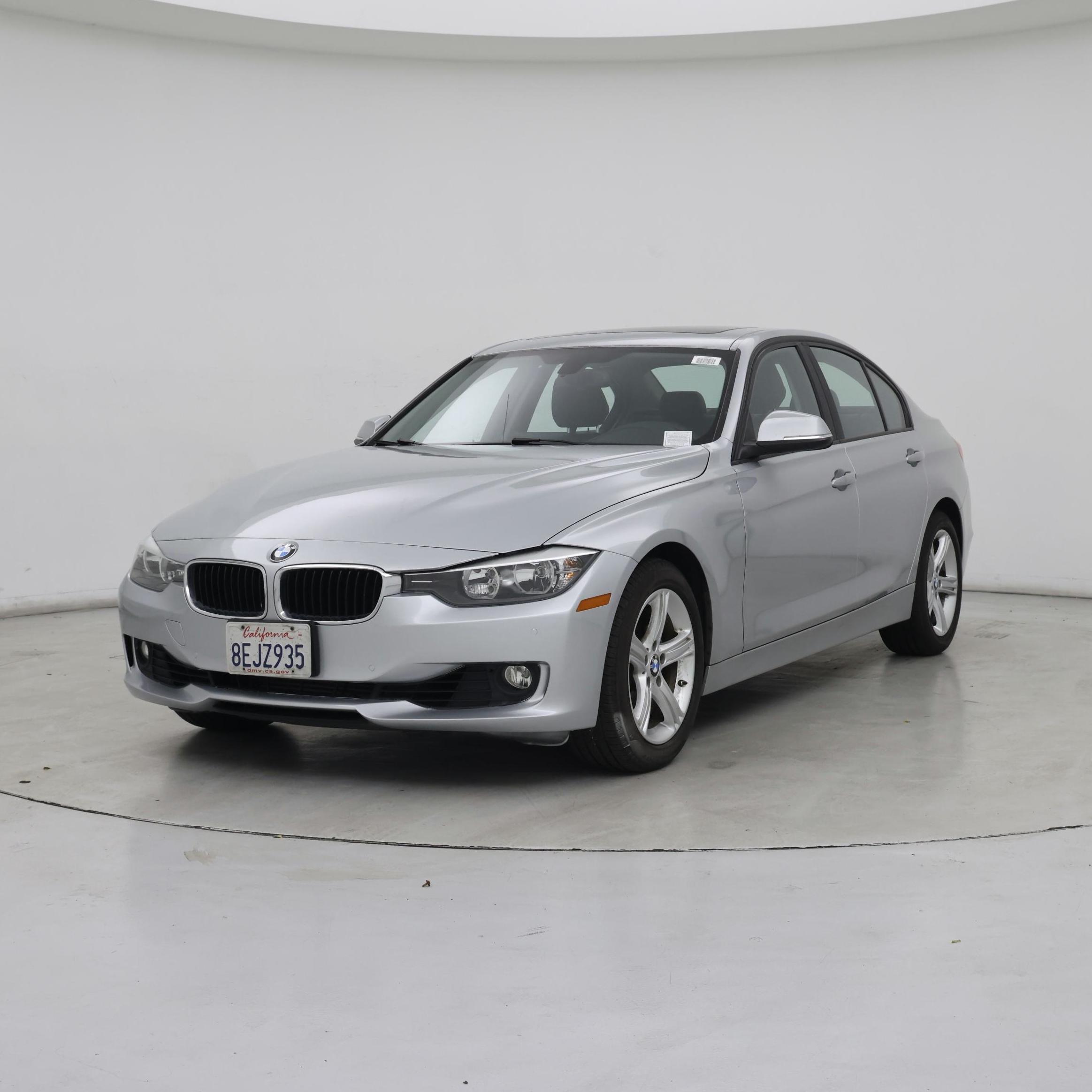 Thumbnail: 2015 BMW 3 Series - 4