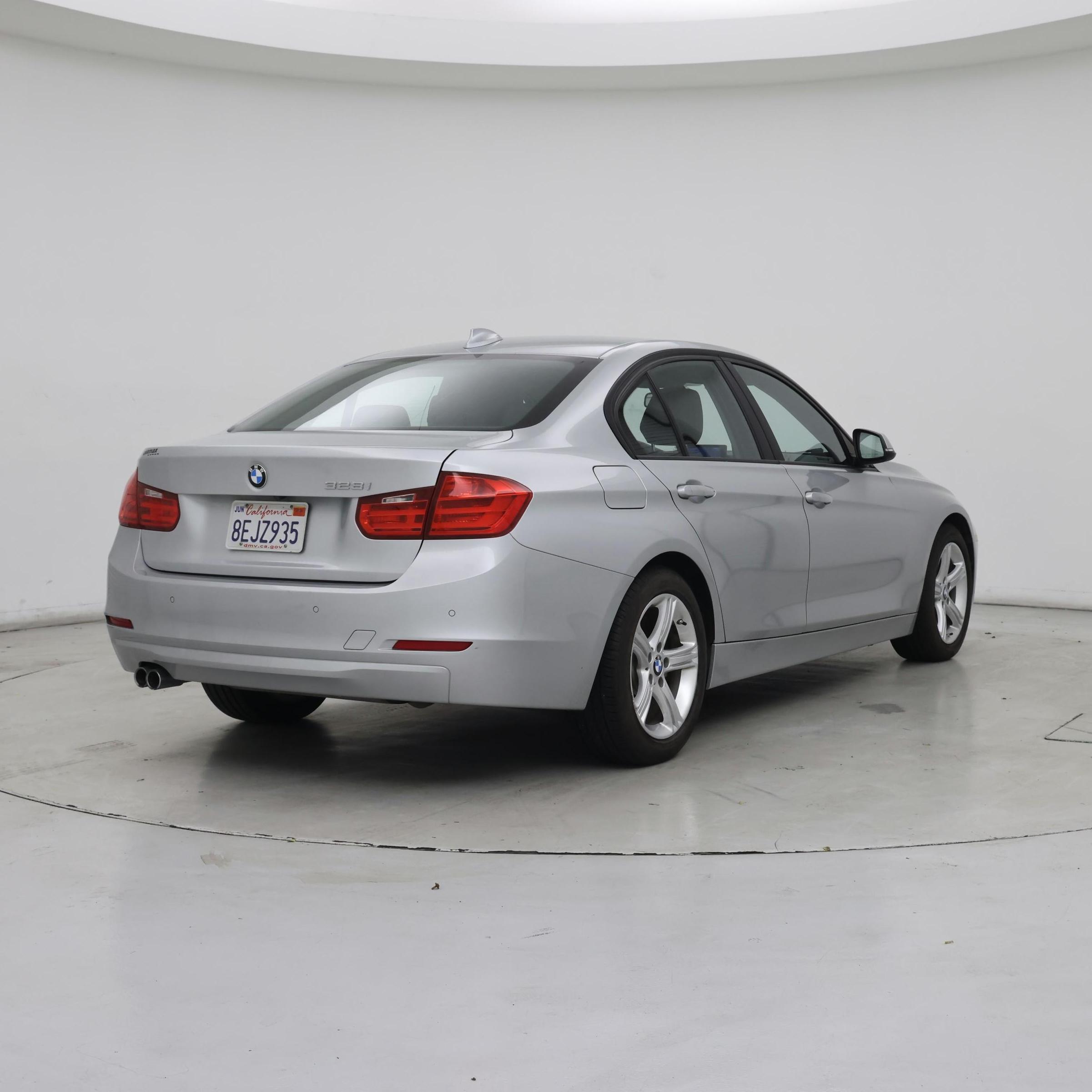 Thumbnail: 2015 BMW 3 Series - 8