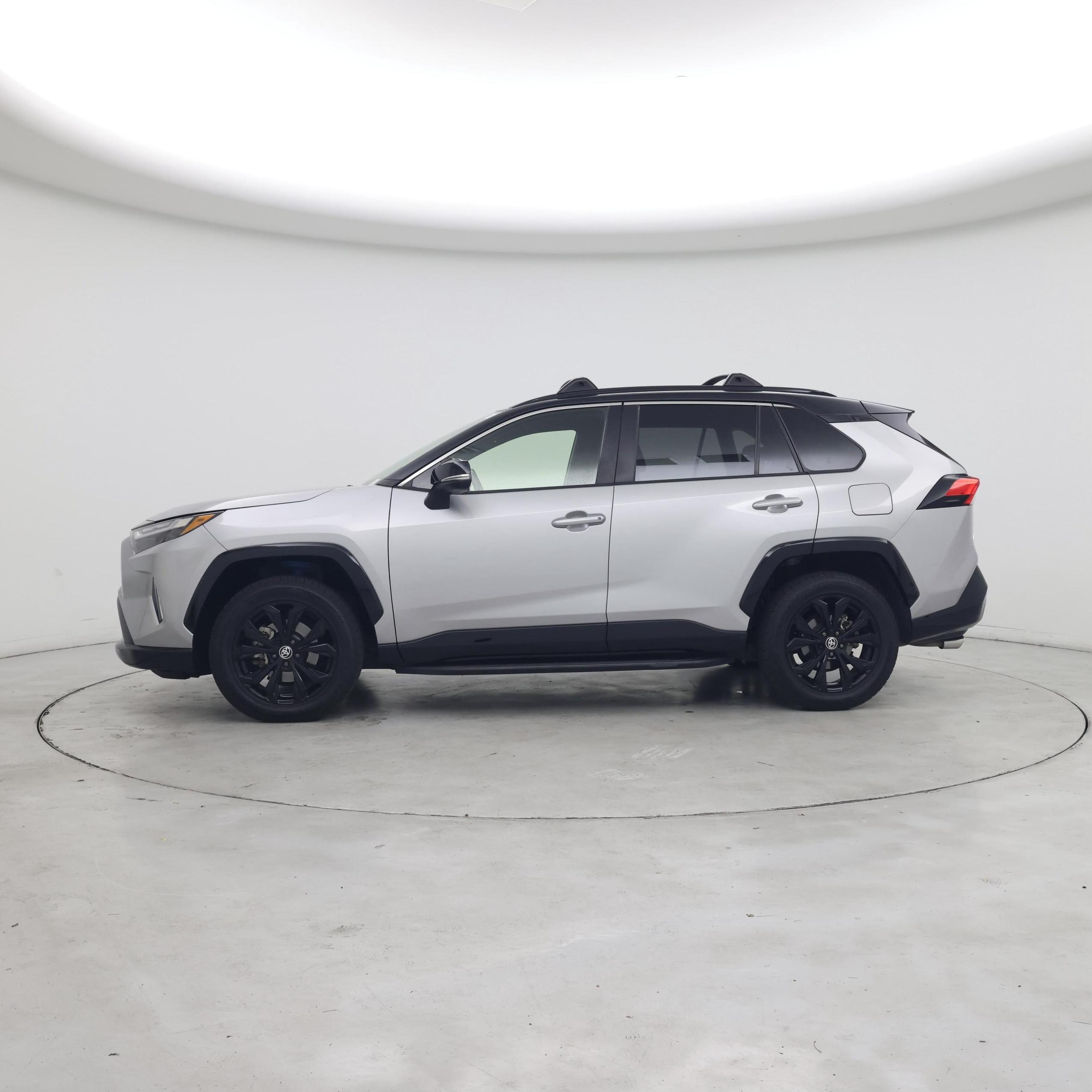 Thumbnail: 2023 Toyota RAV4 - 3