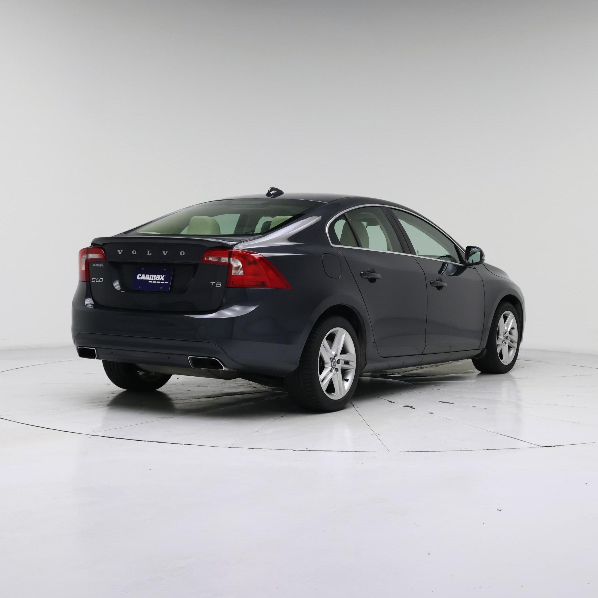 Thumbnail: 2015 Volvo S60 - 8