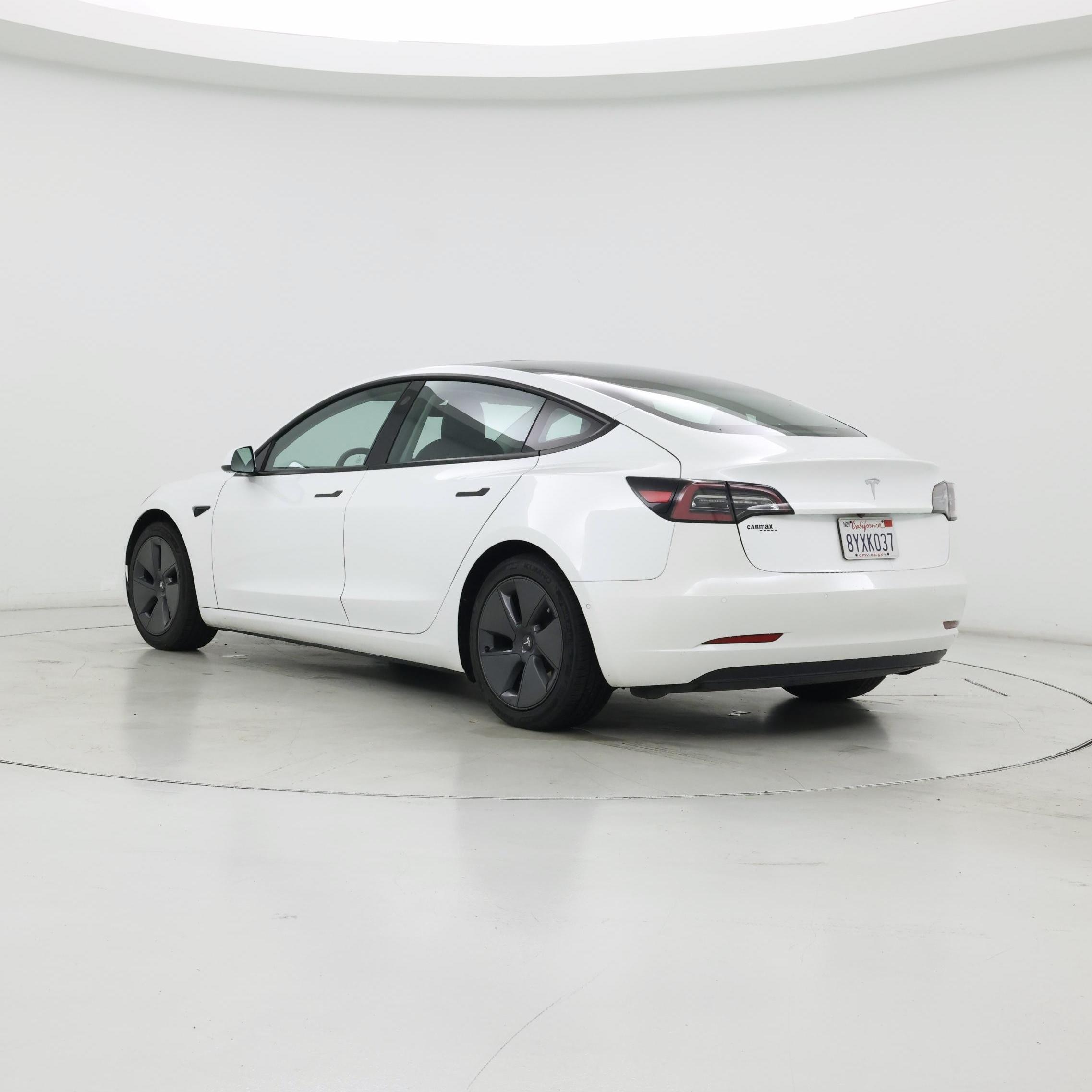 Thumbnail: 2021 Tesla Model 3 - 2