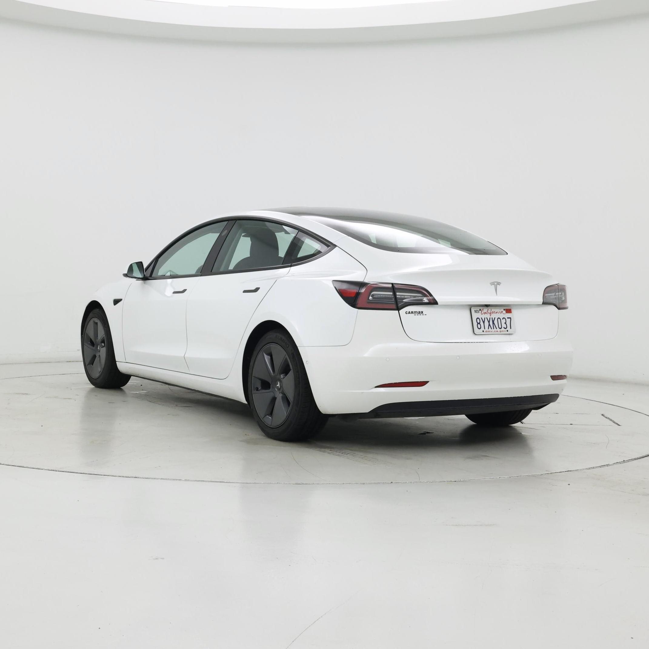 Thumbnail: 2021 Tesla Model 3 - 5