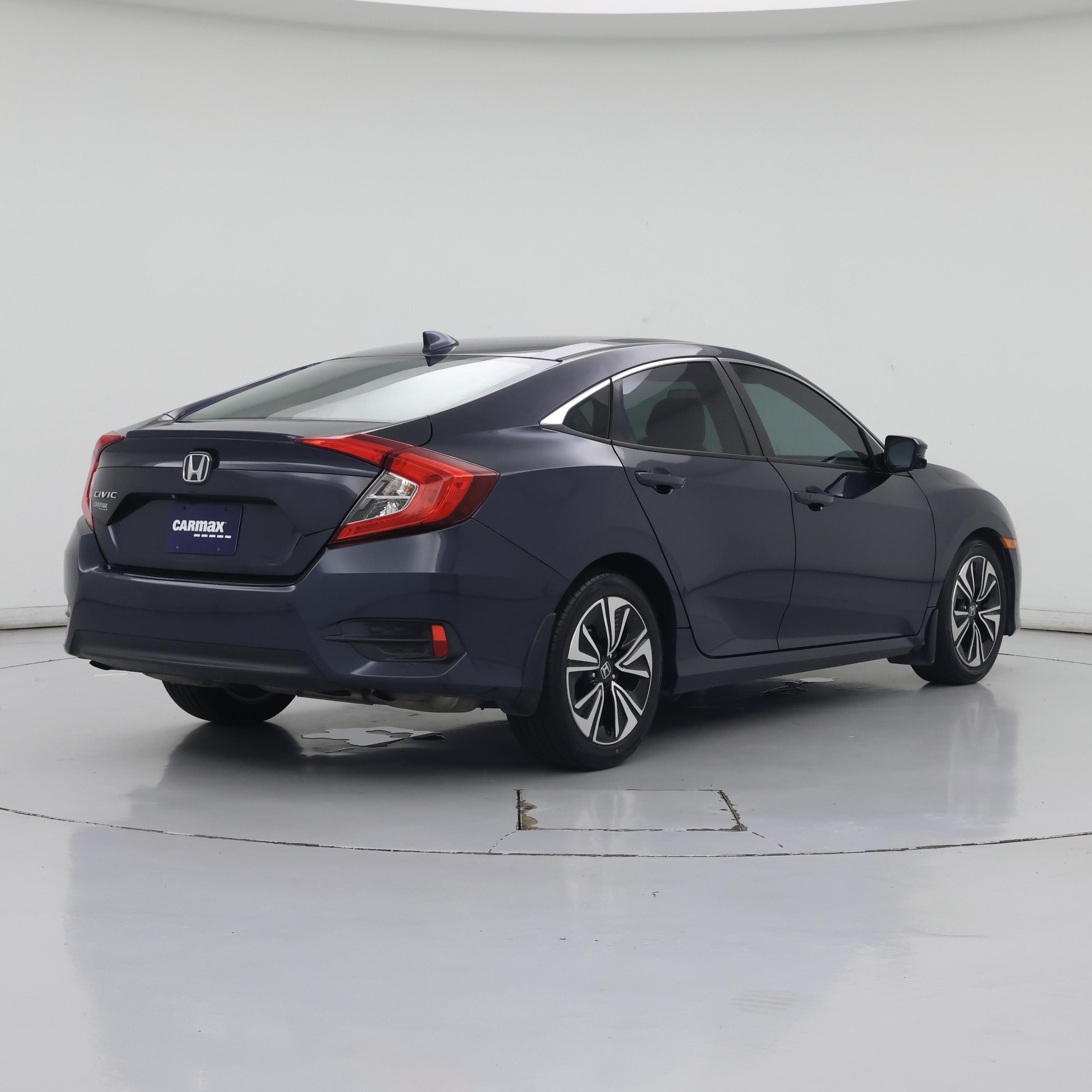 Thumbnail: 2016 Honda Civic - 8